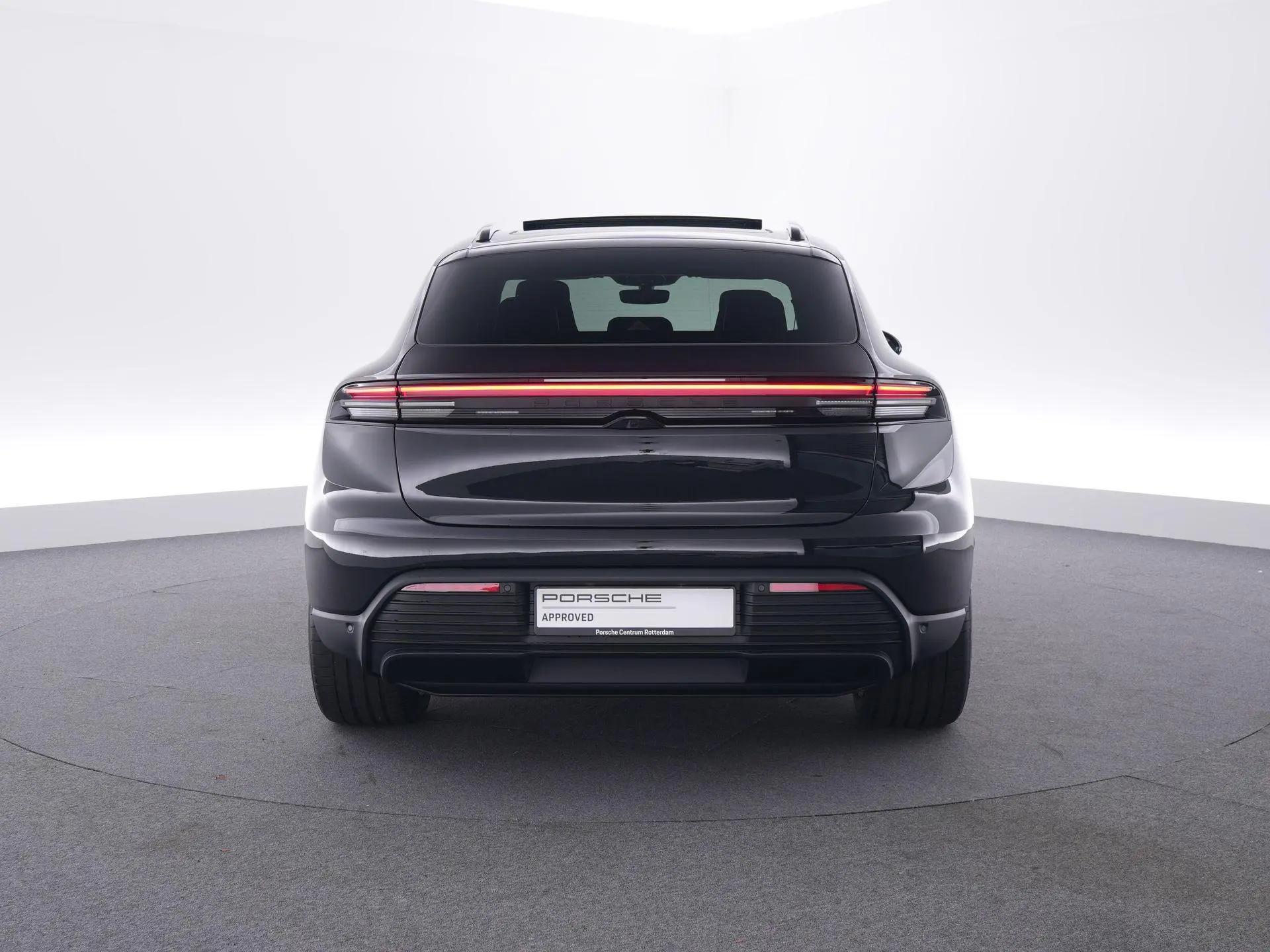 Macan 4 100 kWh