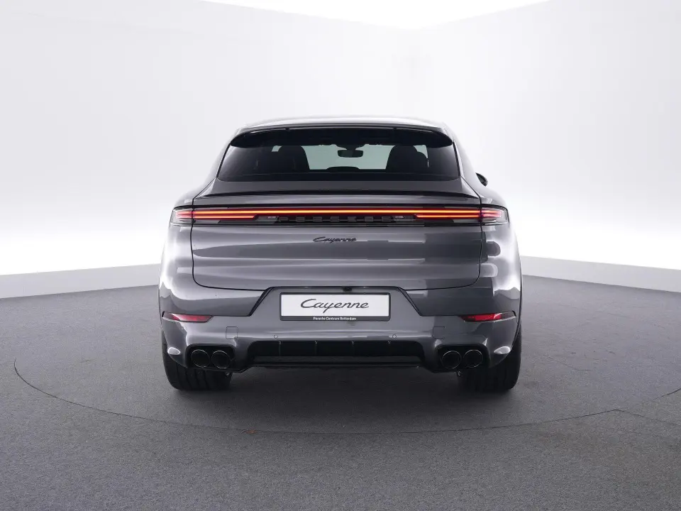 Cayenne Coupé 3.0 E-Hybrid Black Edition