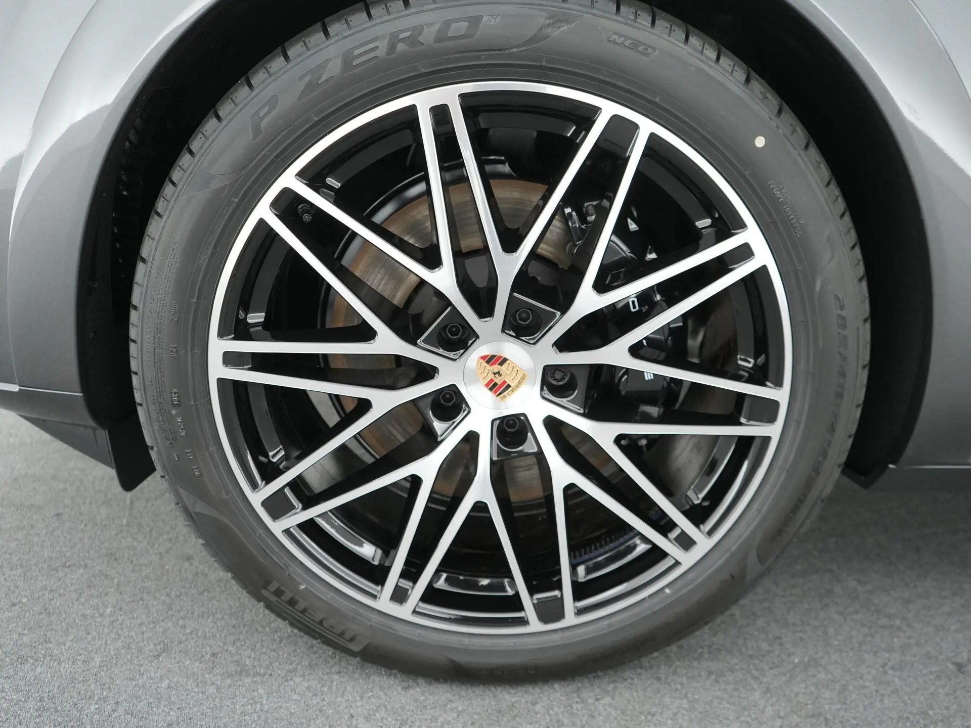 Cayenne Coupé 3.0 E-Hybrid Black Edition