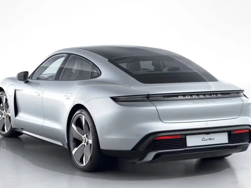 Taycan Turbo