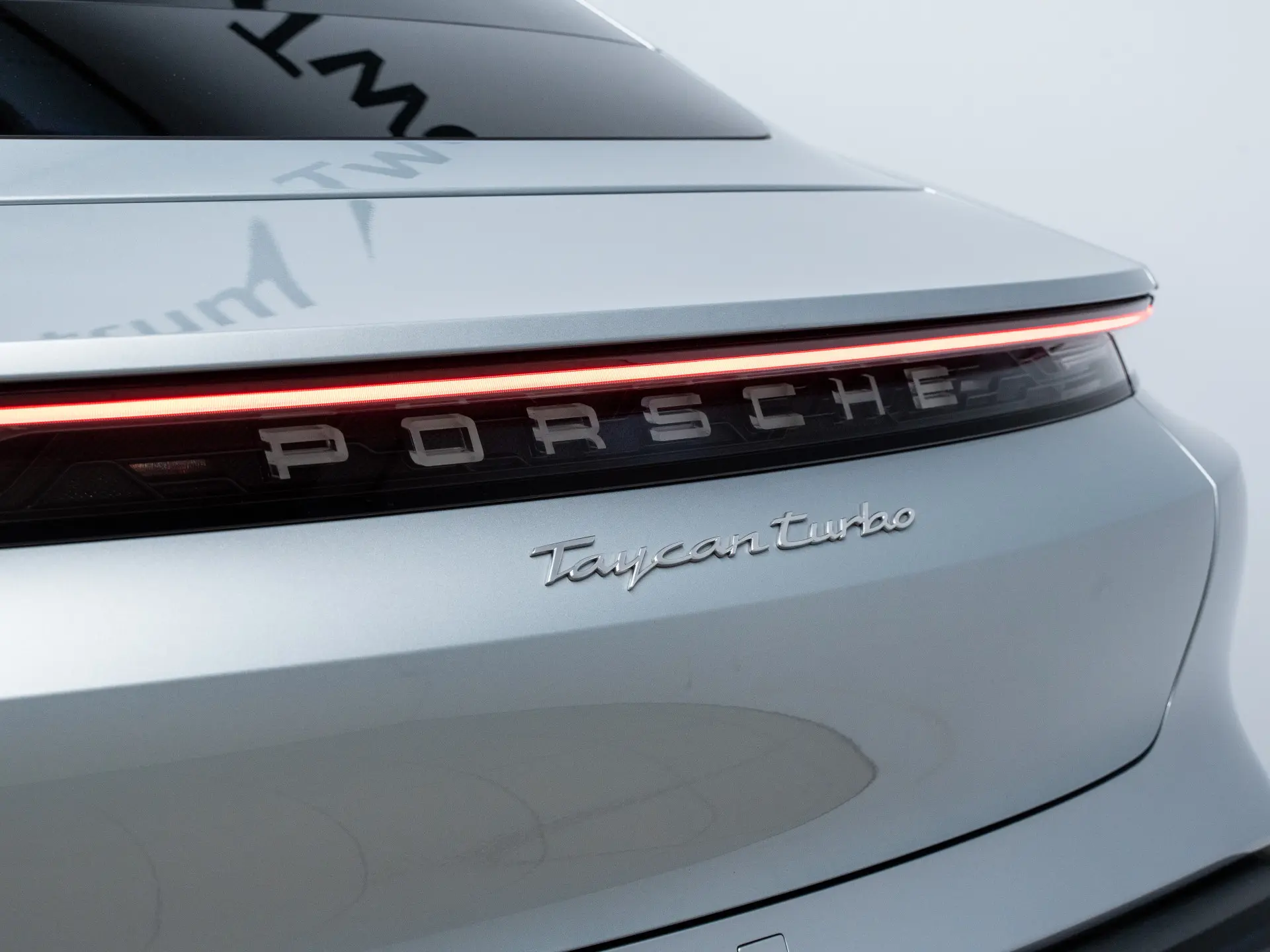 Taycan Turbo