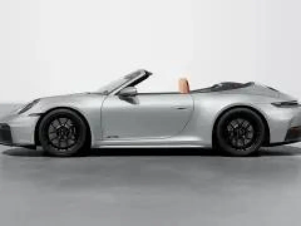 Porsche 911 Carrera 4 GTS Cabriolet