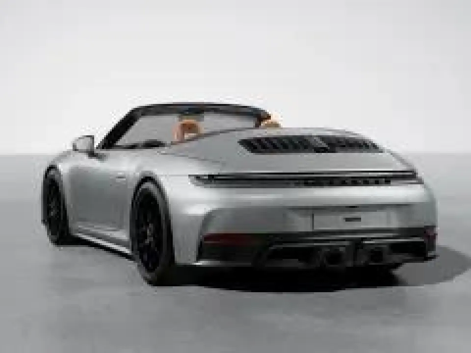 Porsche 911 Carrera 4 GTS Cabriolet