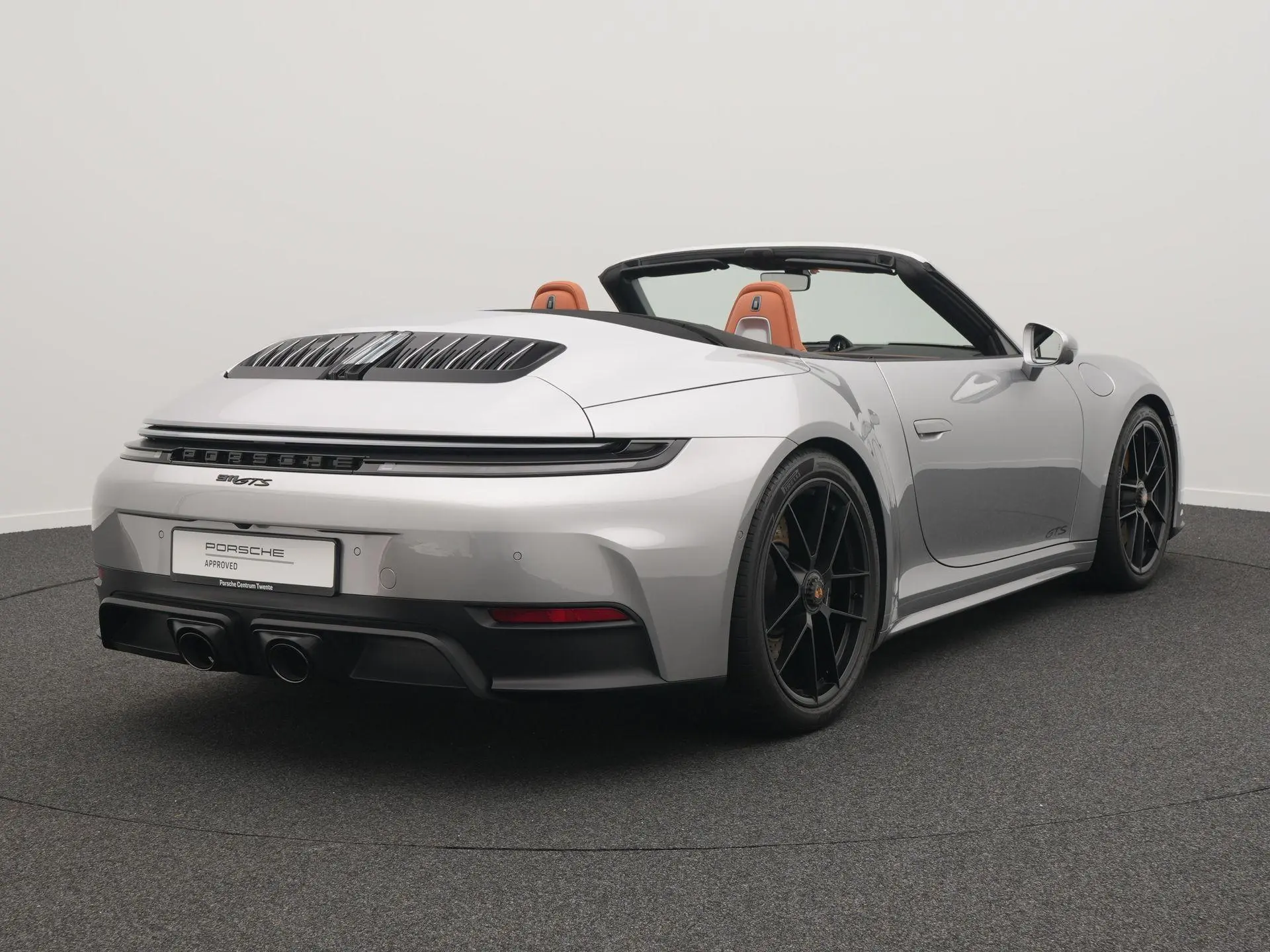 911 Carrera 4 GTS Cabriolet