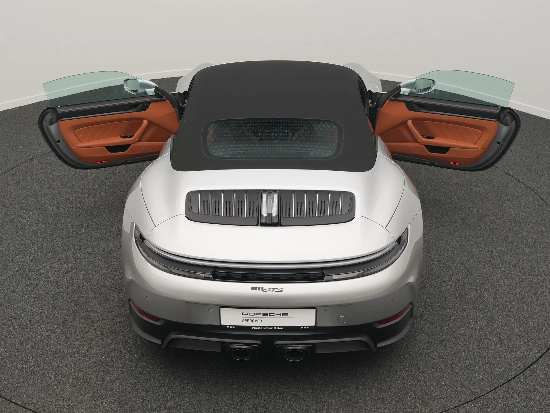 911 Carrera 4 GTS Cabriolet