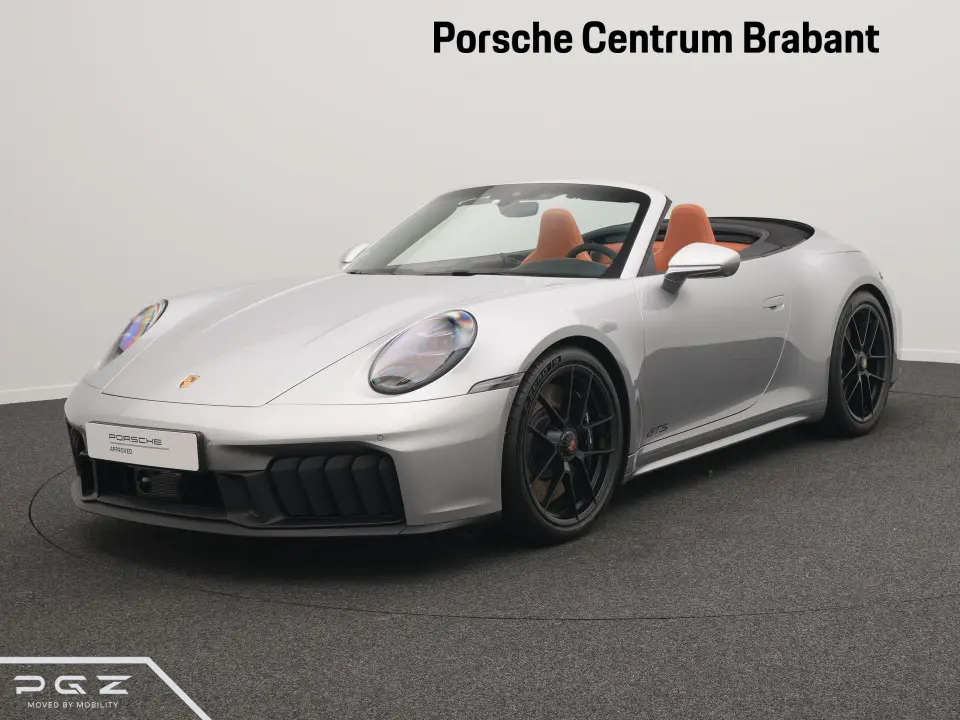 Porsche 911 Carrera 4 GTS Cabriolet