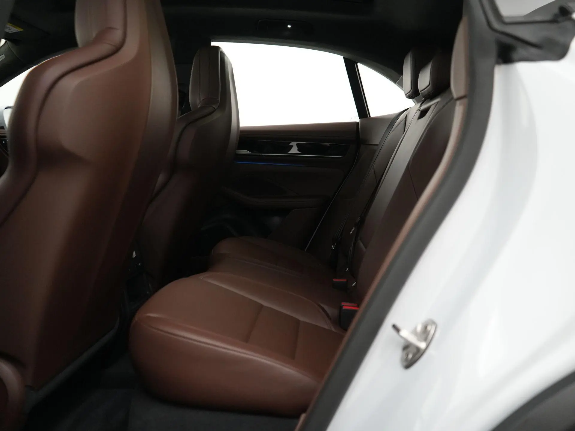 Macan 4