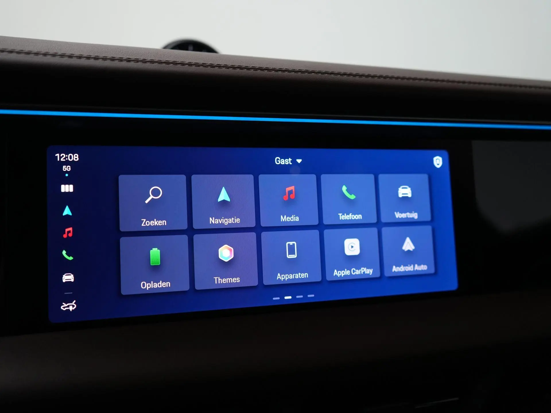Macan 4