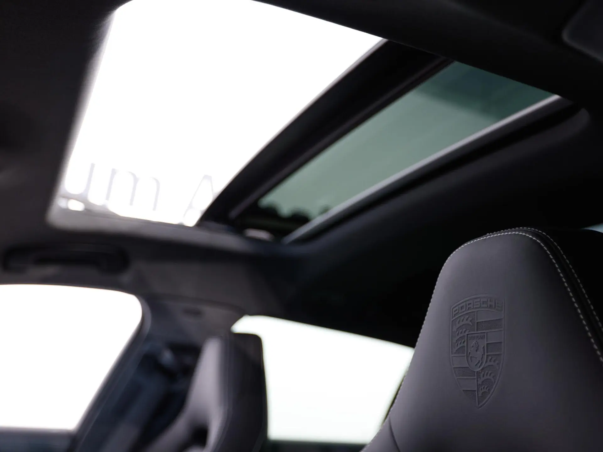 Panamera Sport Turismo 4 E-Hybrid Platinum Edition