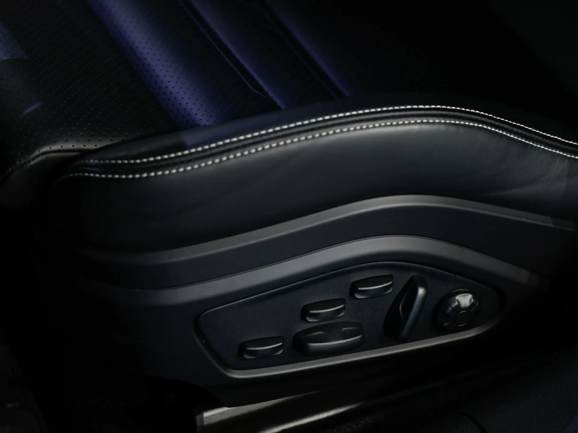 Panamera Sport Turismo 4 E-Hybrid Platinum Edition