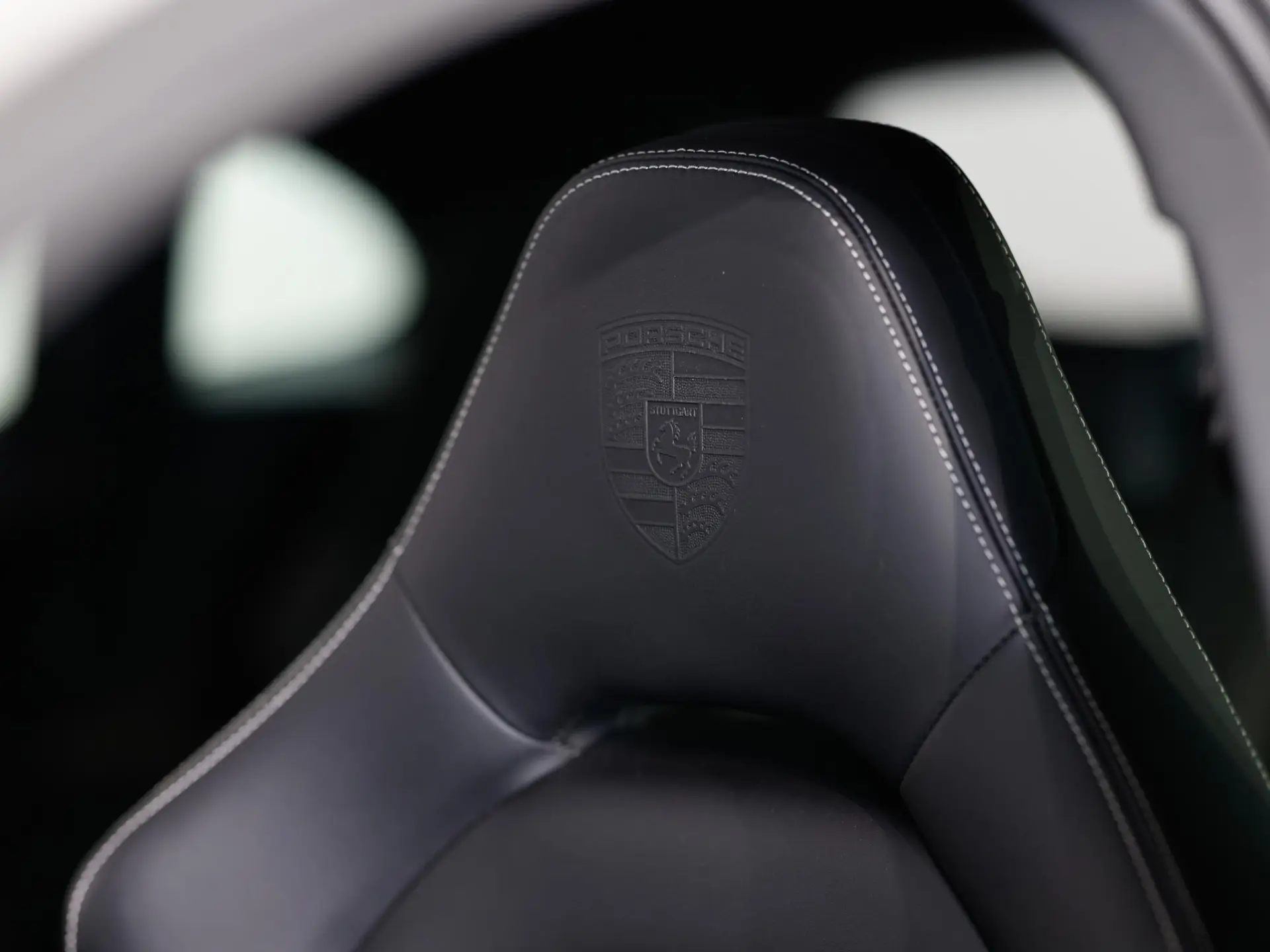 Panamera Sport Turismo 4 E-Hybrid Platinum Edition