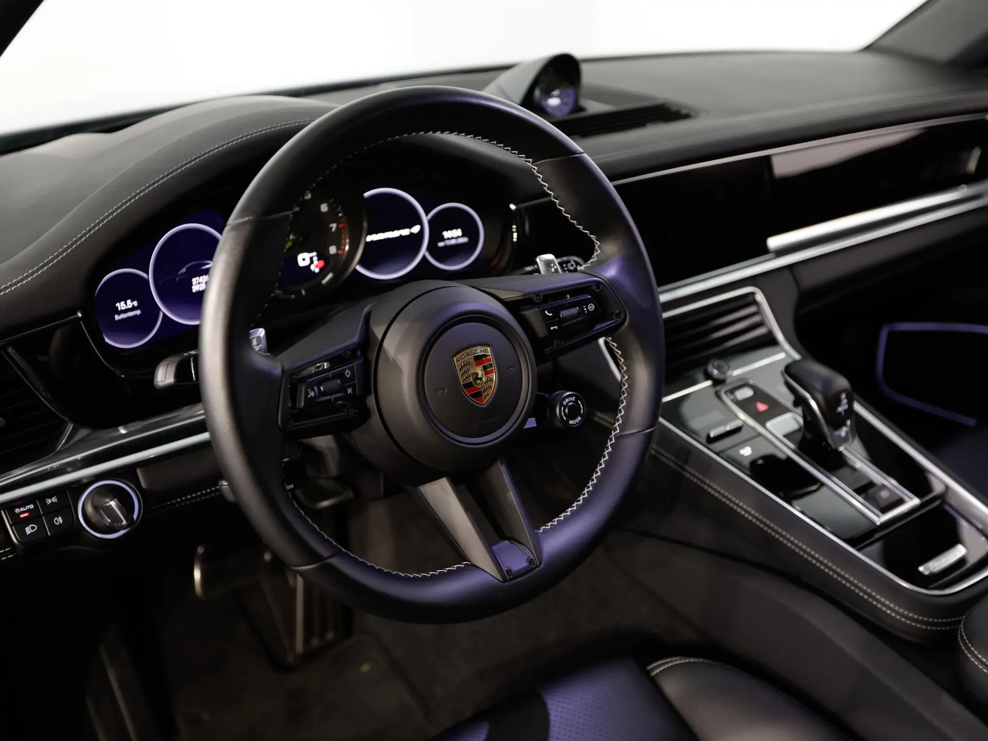 Panamera Sport Turismo 4 E-Hybrid Platinum Edition