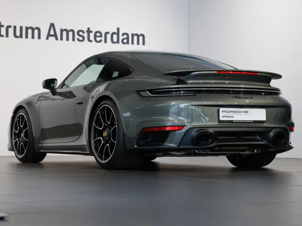 Porsche 911 Turbo S