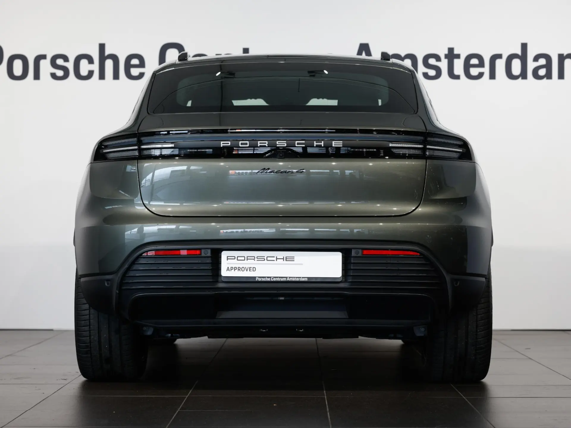 Macan 4