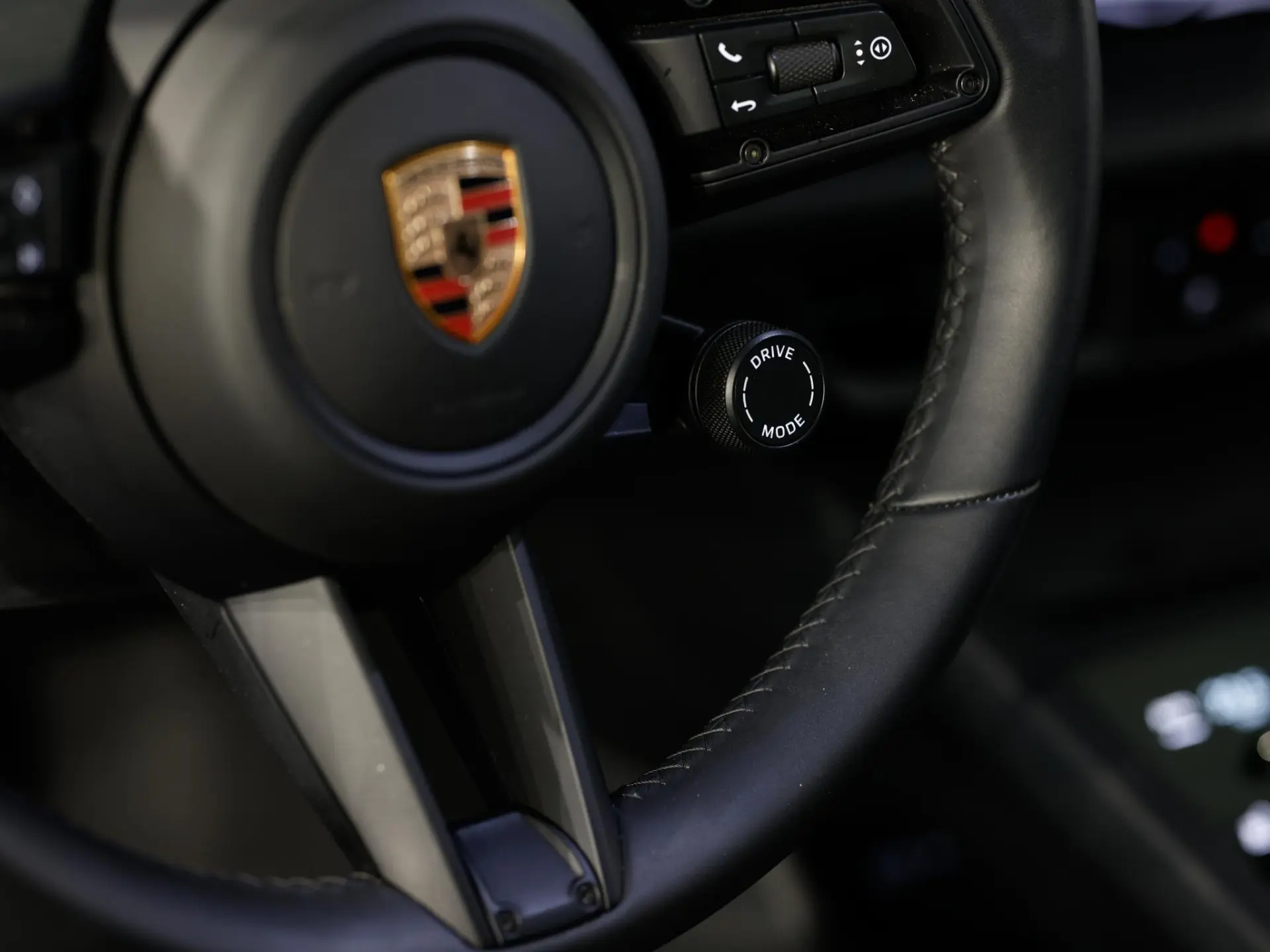 Macan 4