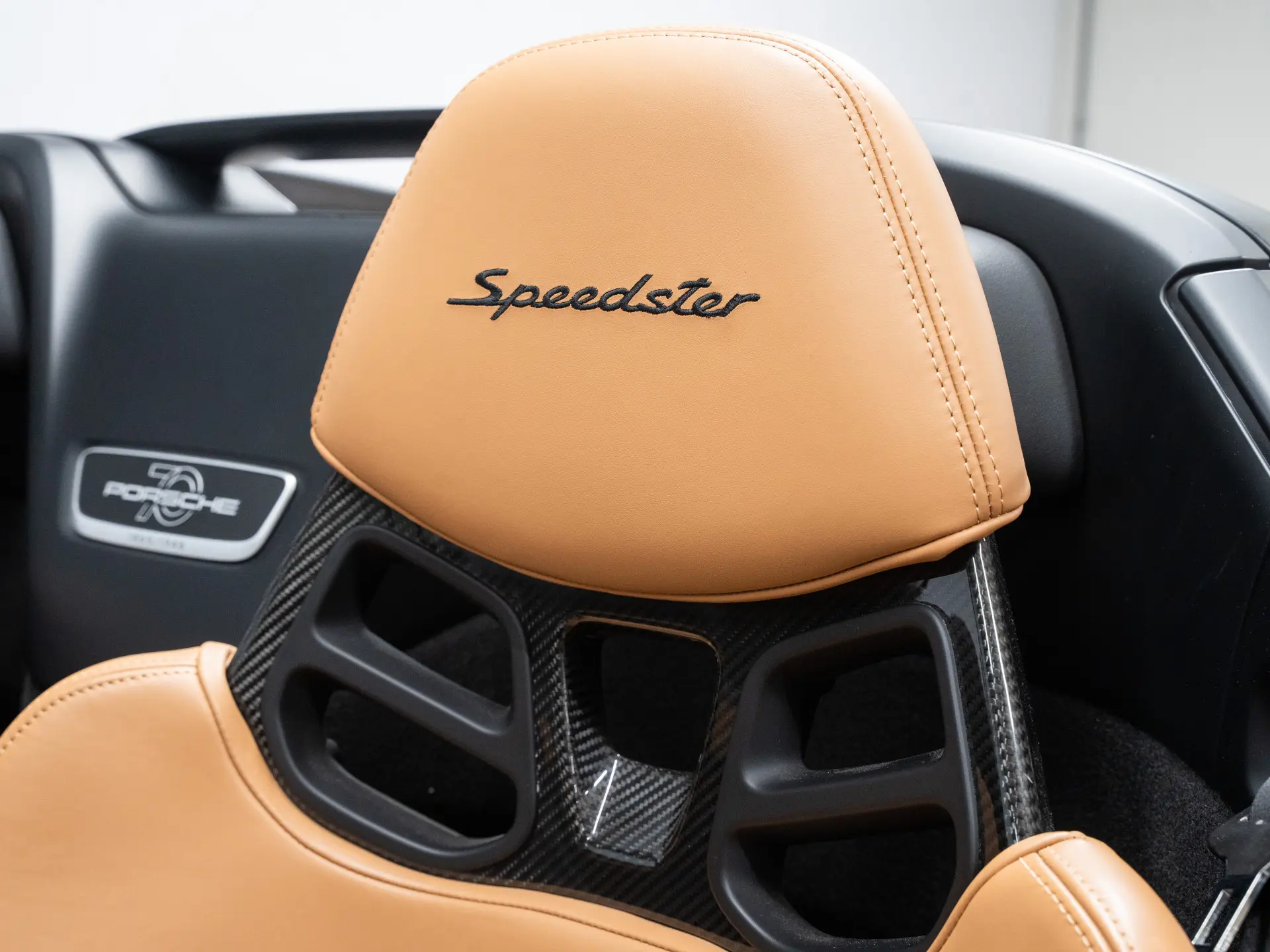 911 Speedster