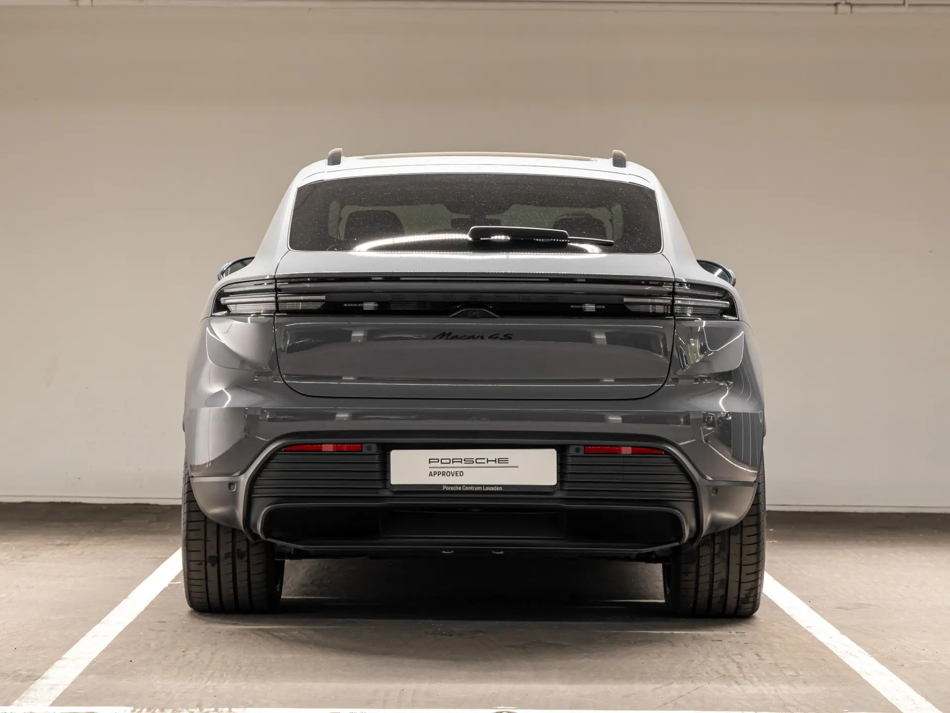 Macan 4 S 100 kWh