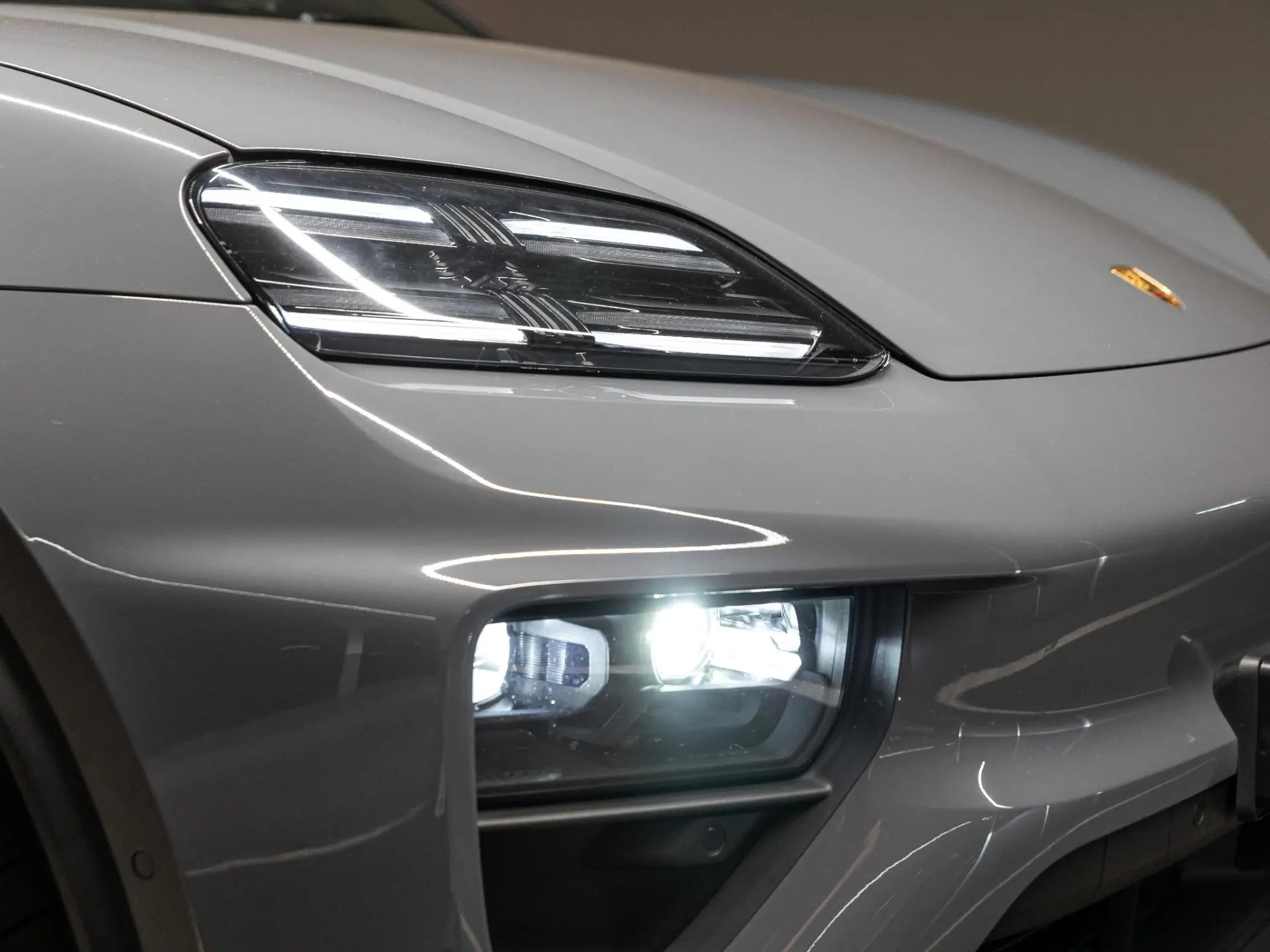 Macan 4 S 100 kWh