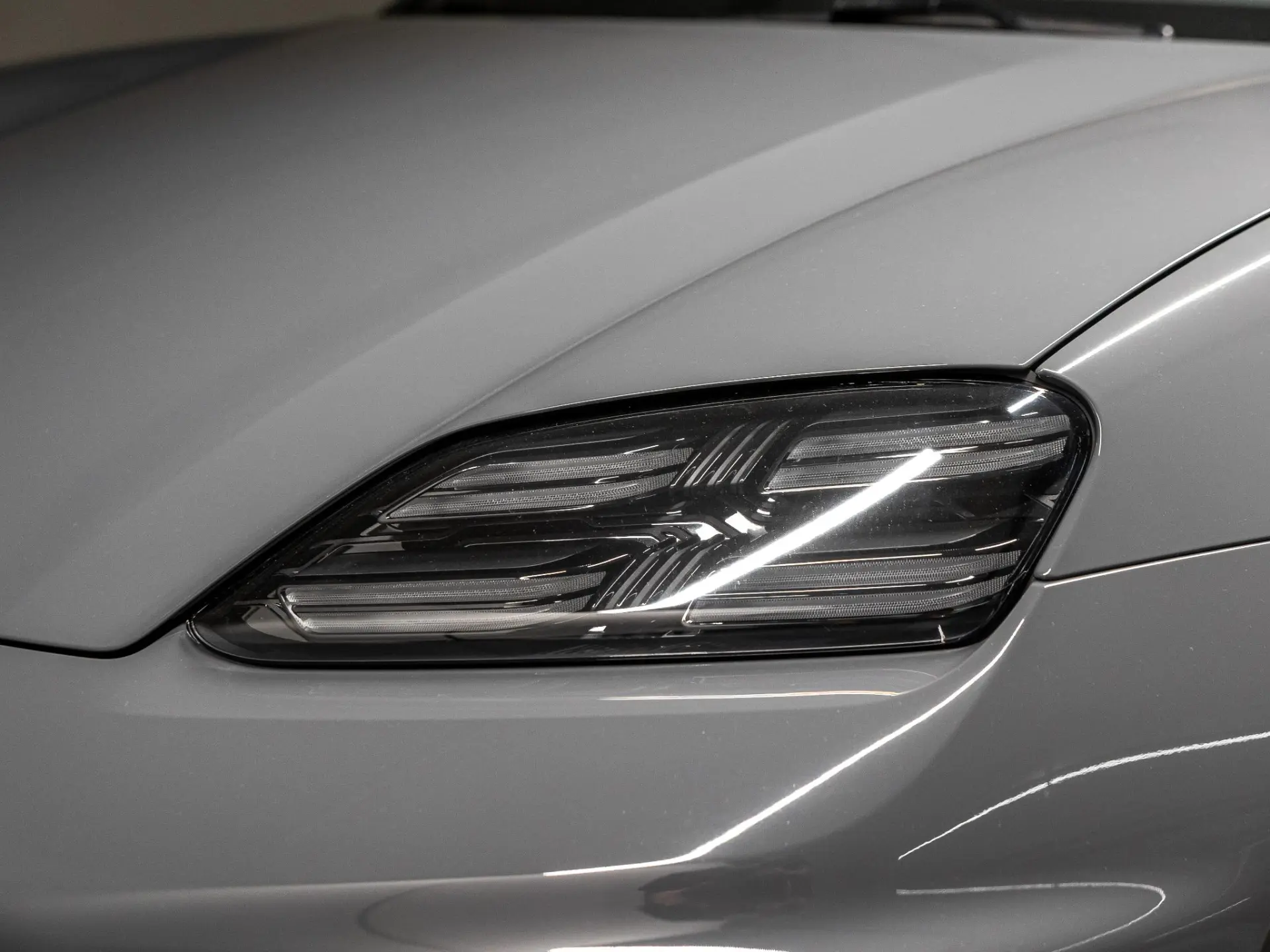 Macan 4 S 100 kWh