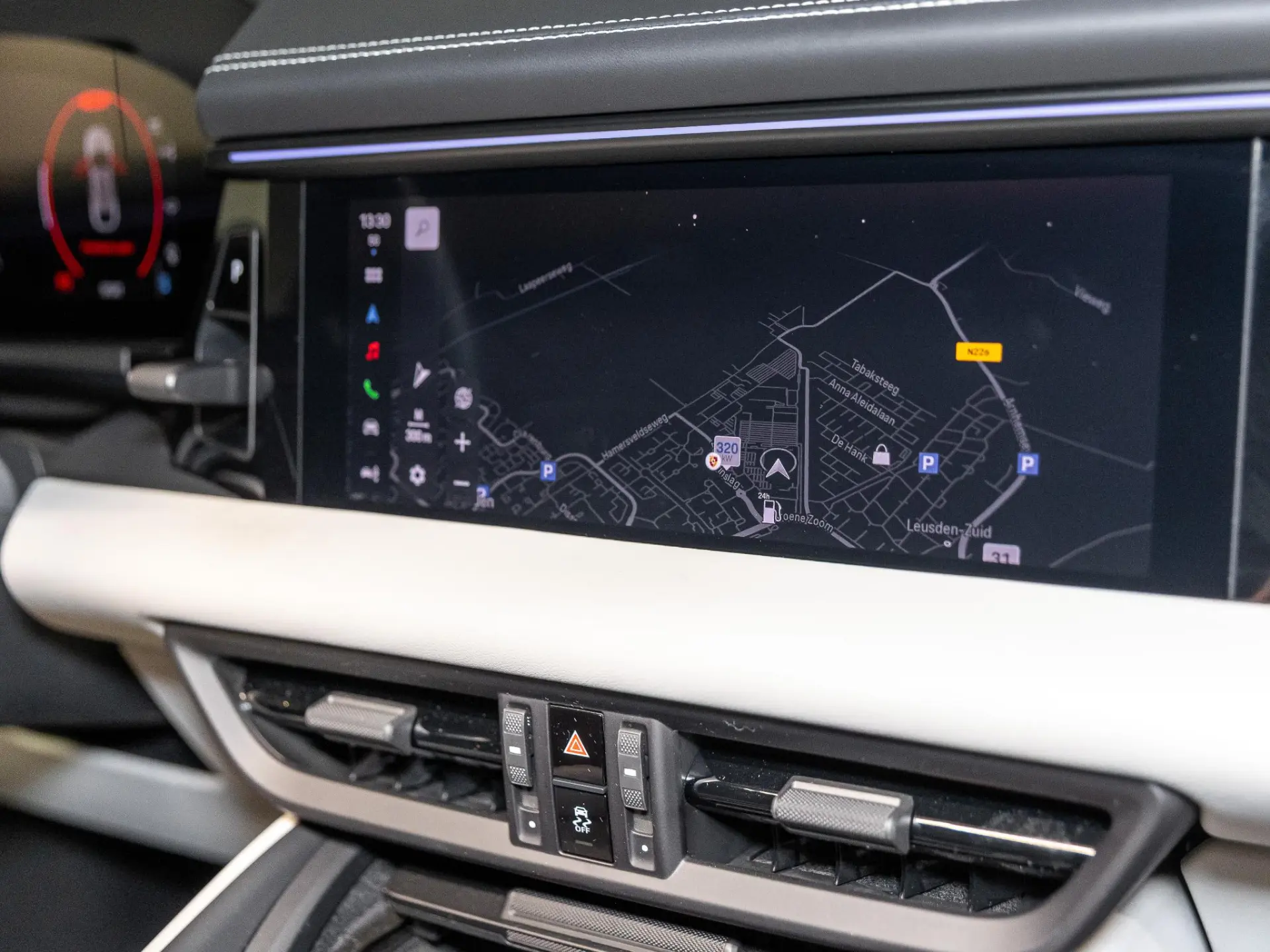 Macan 4 S 100 kWh
