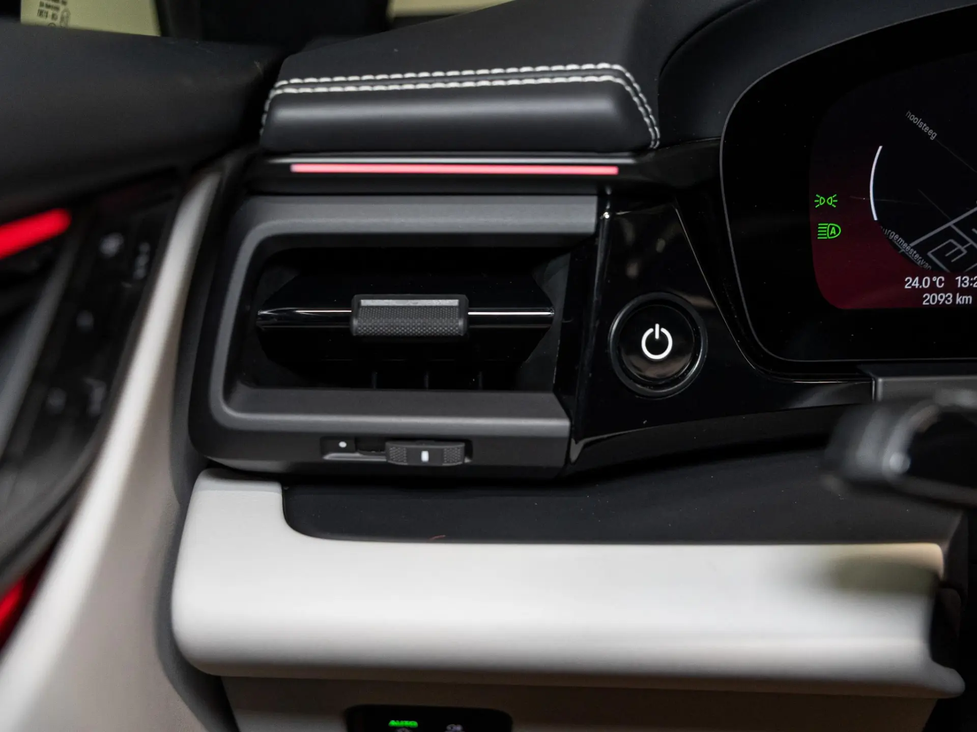 Macan 4 S 100 kWh