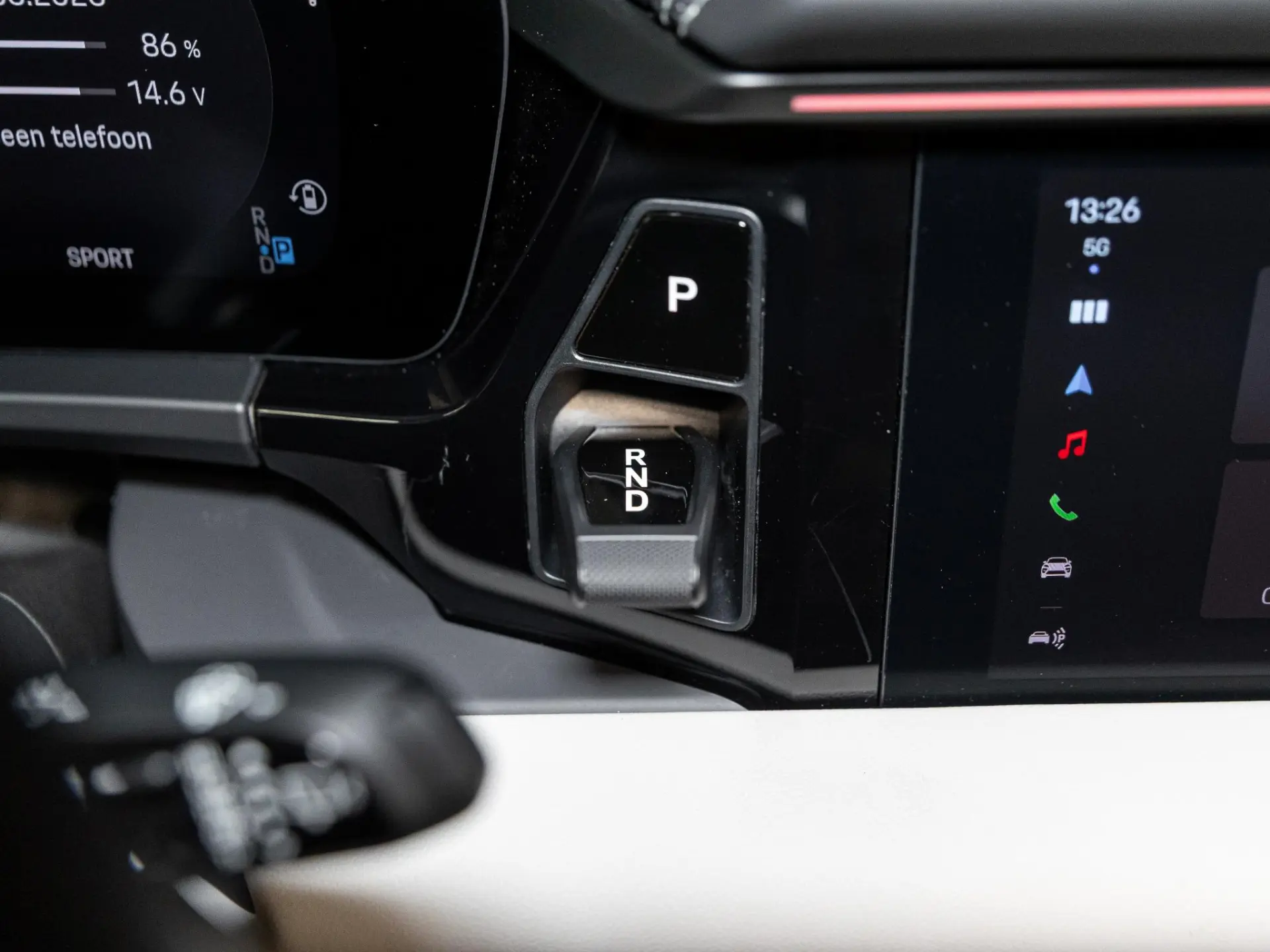 Macan 4 S 100 kWh