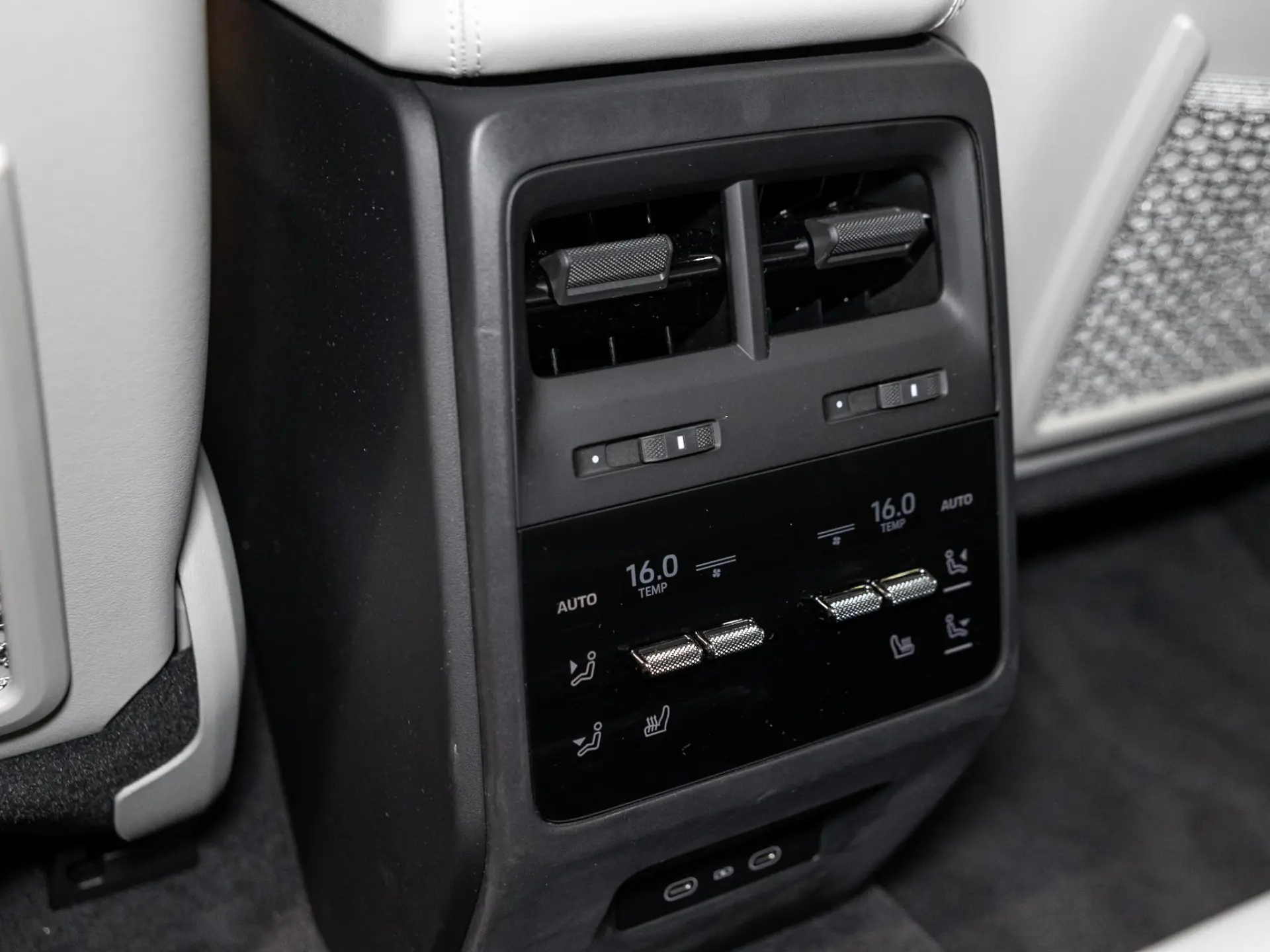 Macan 4 S 100 kWh