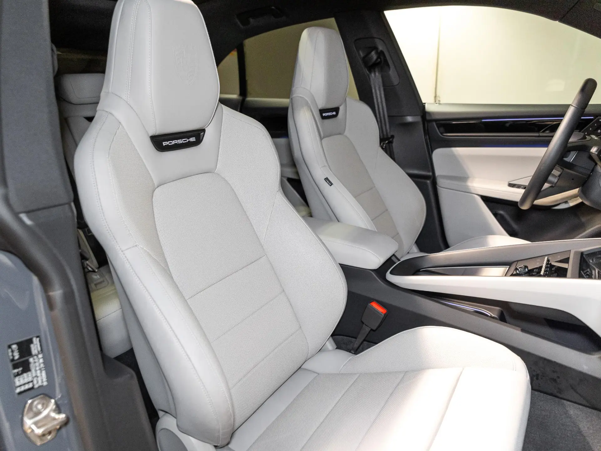 Macan 4 S 100 kWh