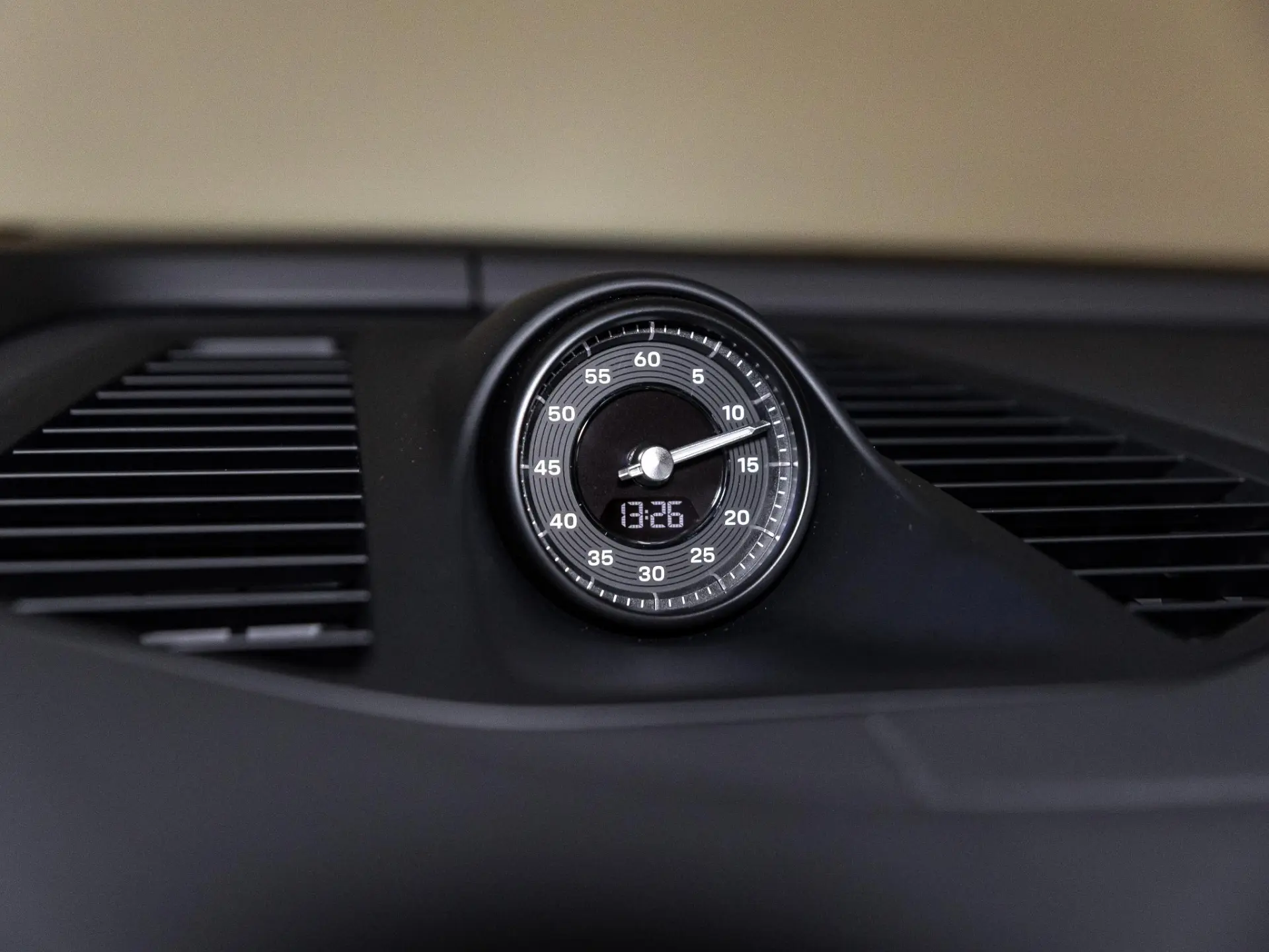 Macan 4 S 100 kWh