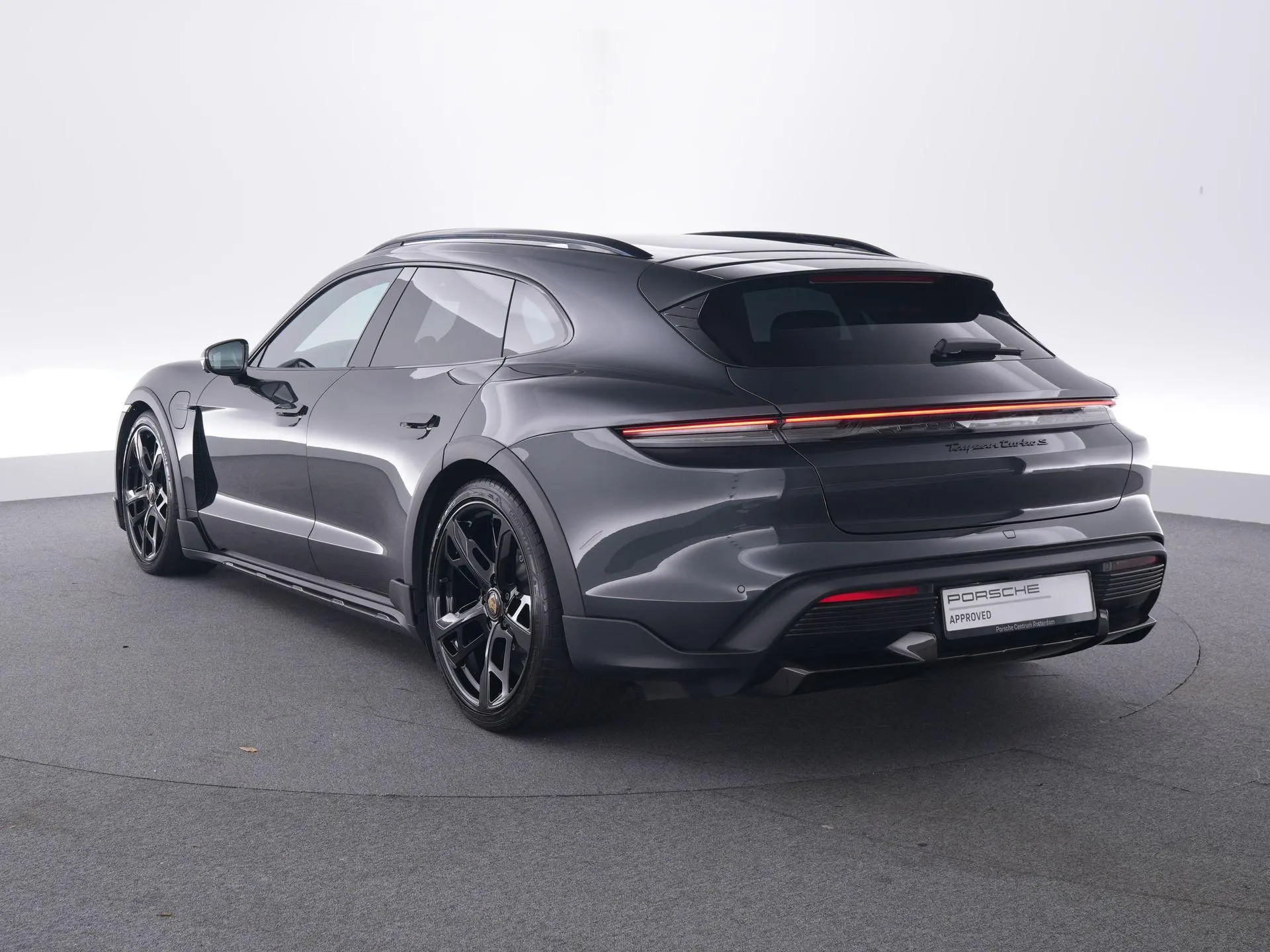 Taycan Cross Turismo Turbo S 93 kWh
