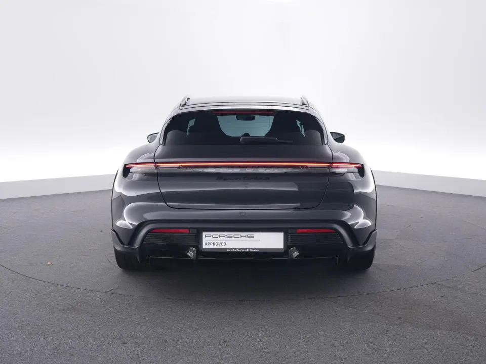 Taycan Cross Turismo Turbo S 93 kWh