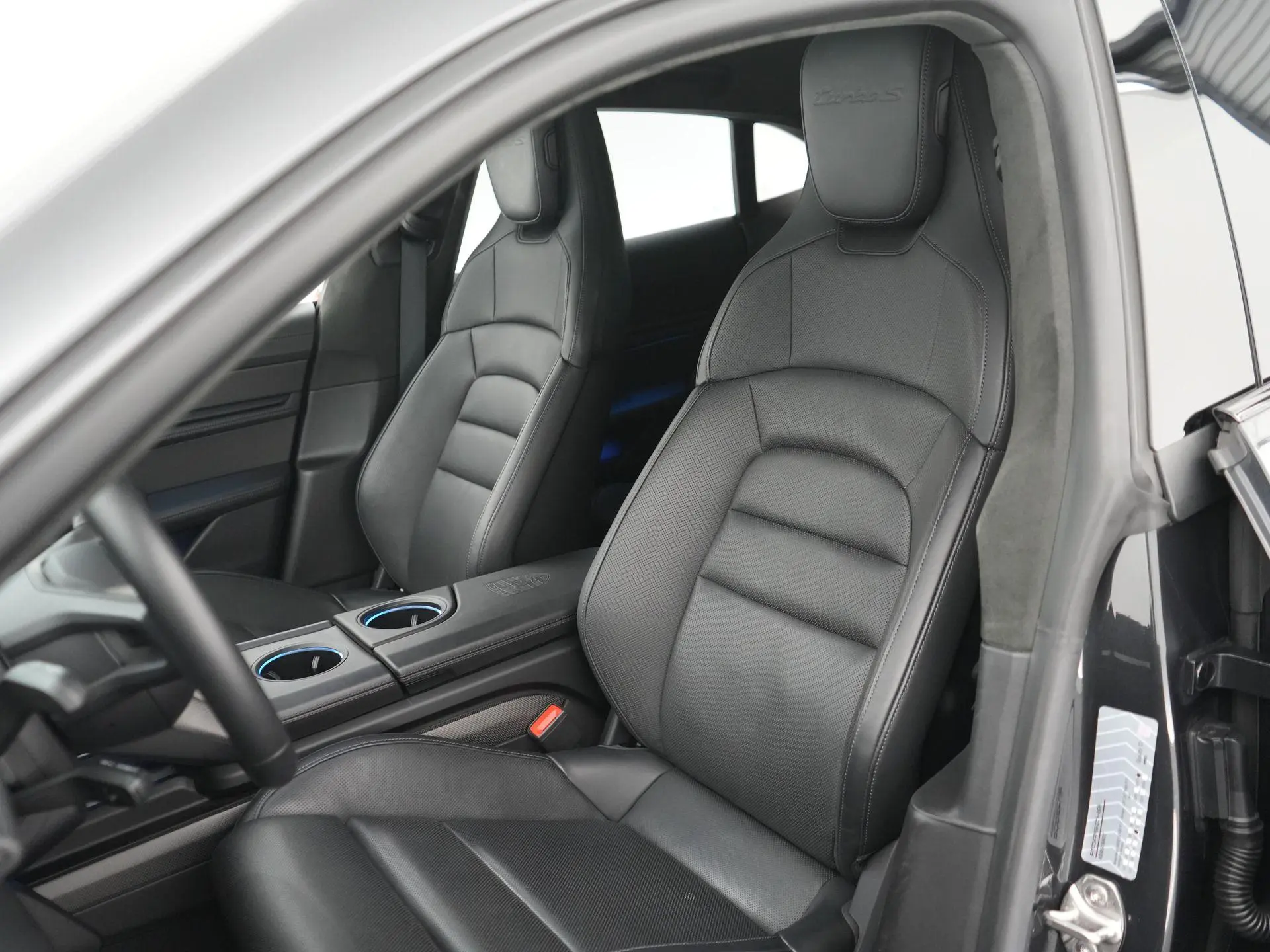 Taycan Cross Turismo Turbo S 93 kWh