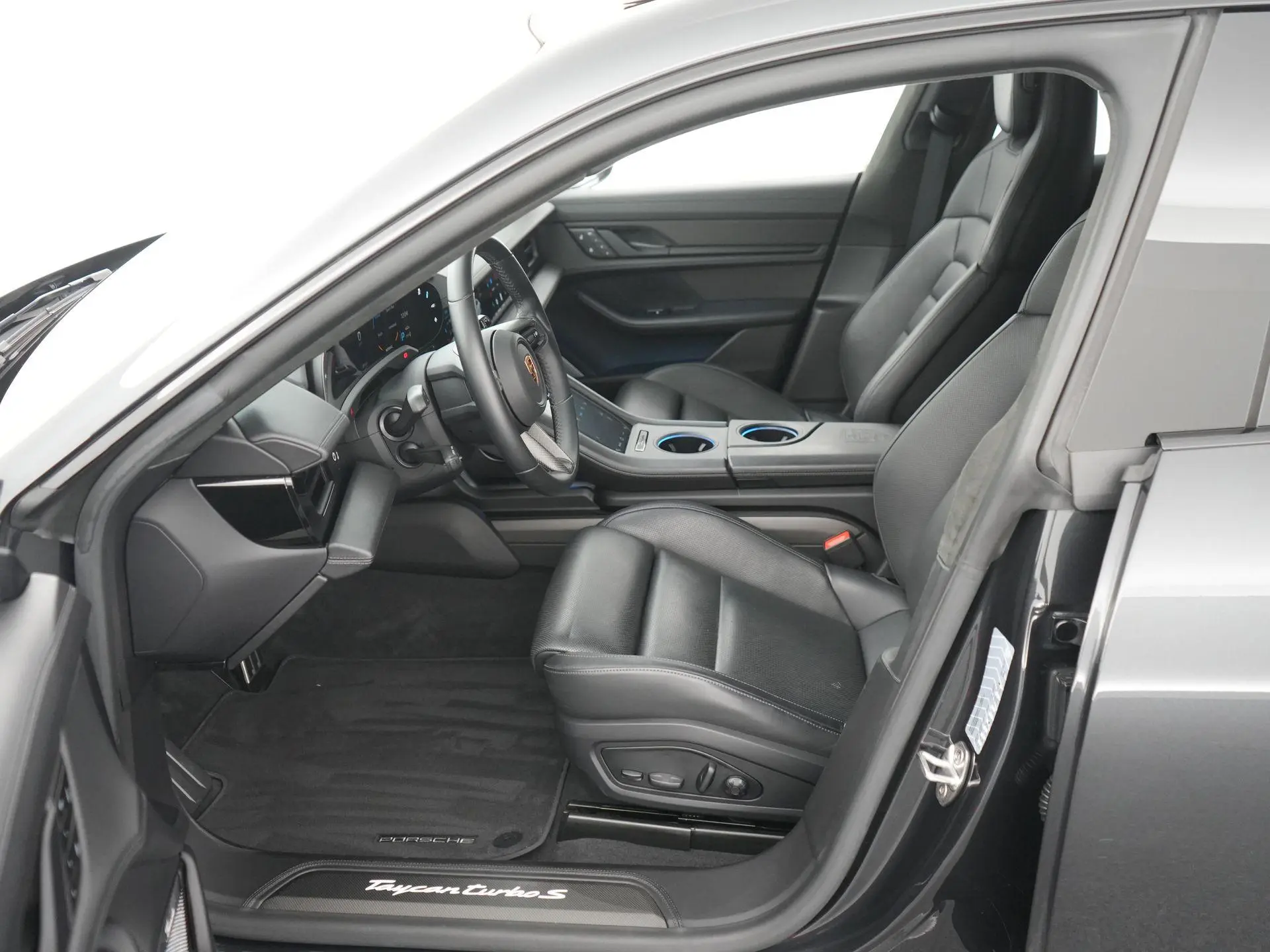 Taycan Cross Turismo Turbo S 93 kWh