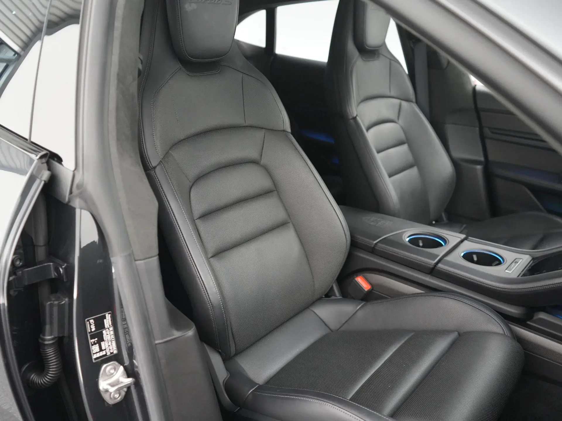 Taycan Cross Turismo Turbo S 93 kWh