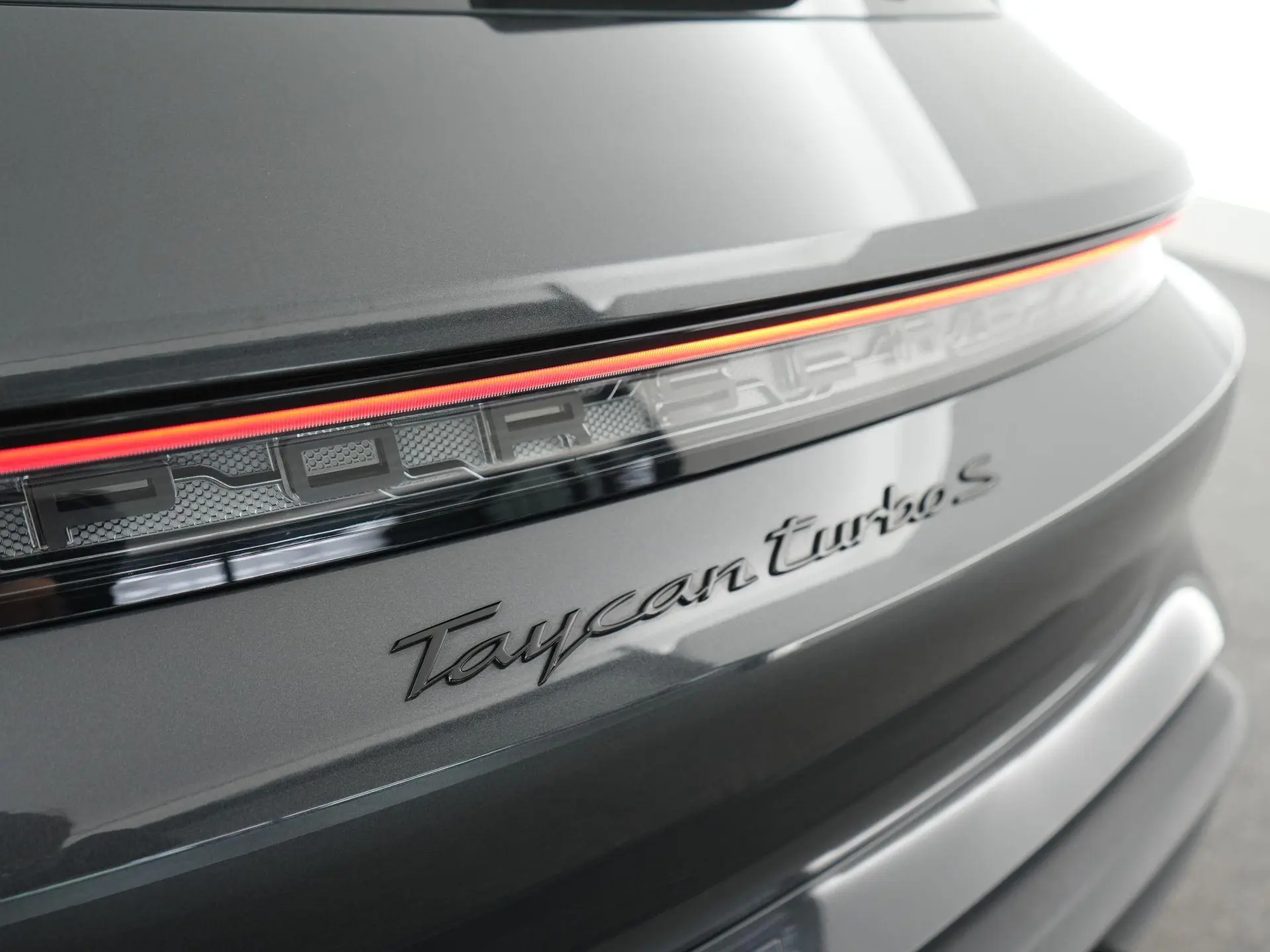 Taycan Cross Turismo Turbo S 93 kWh