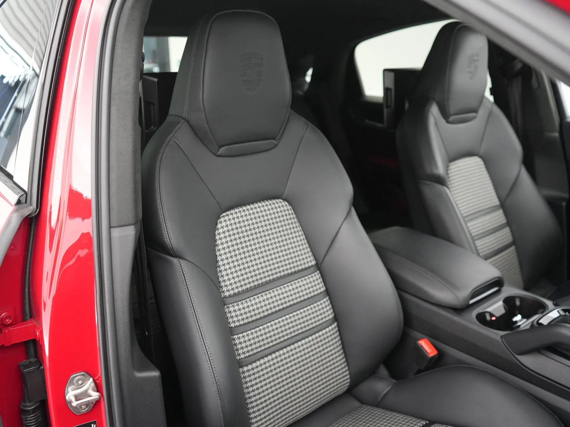 Cayenne Coupé 3.0 E-Hybrid