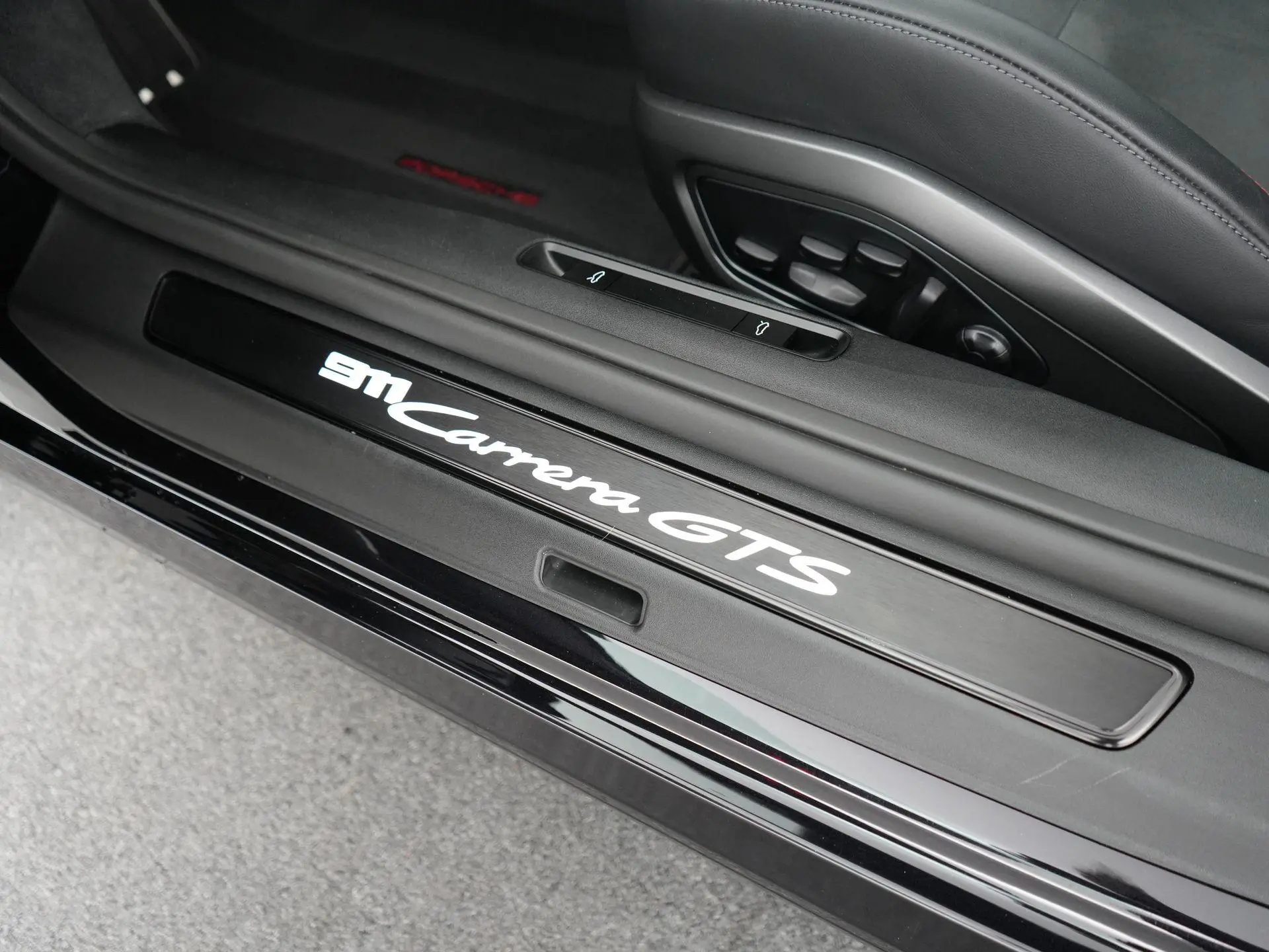 911 Cabrio 3.6 T-Hybrid Carrera GTS