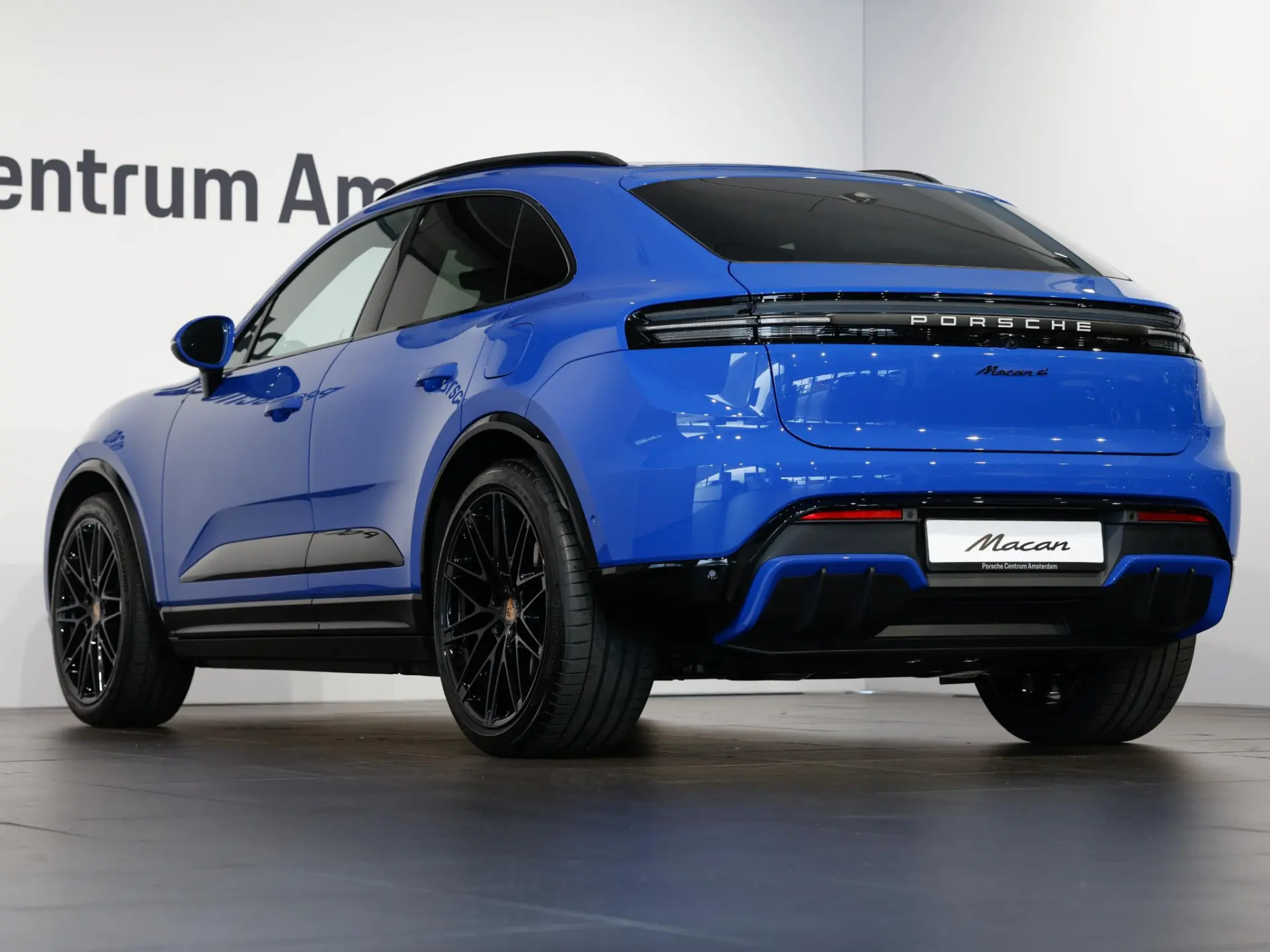 Macan 4