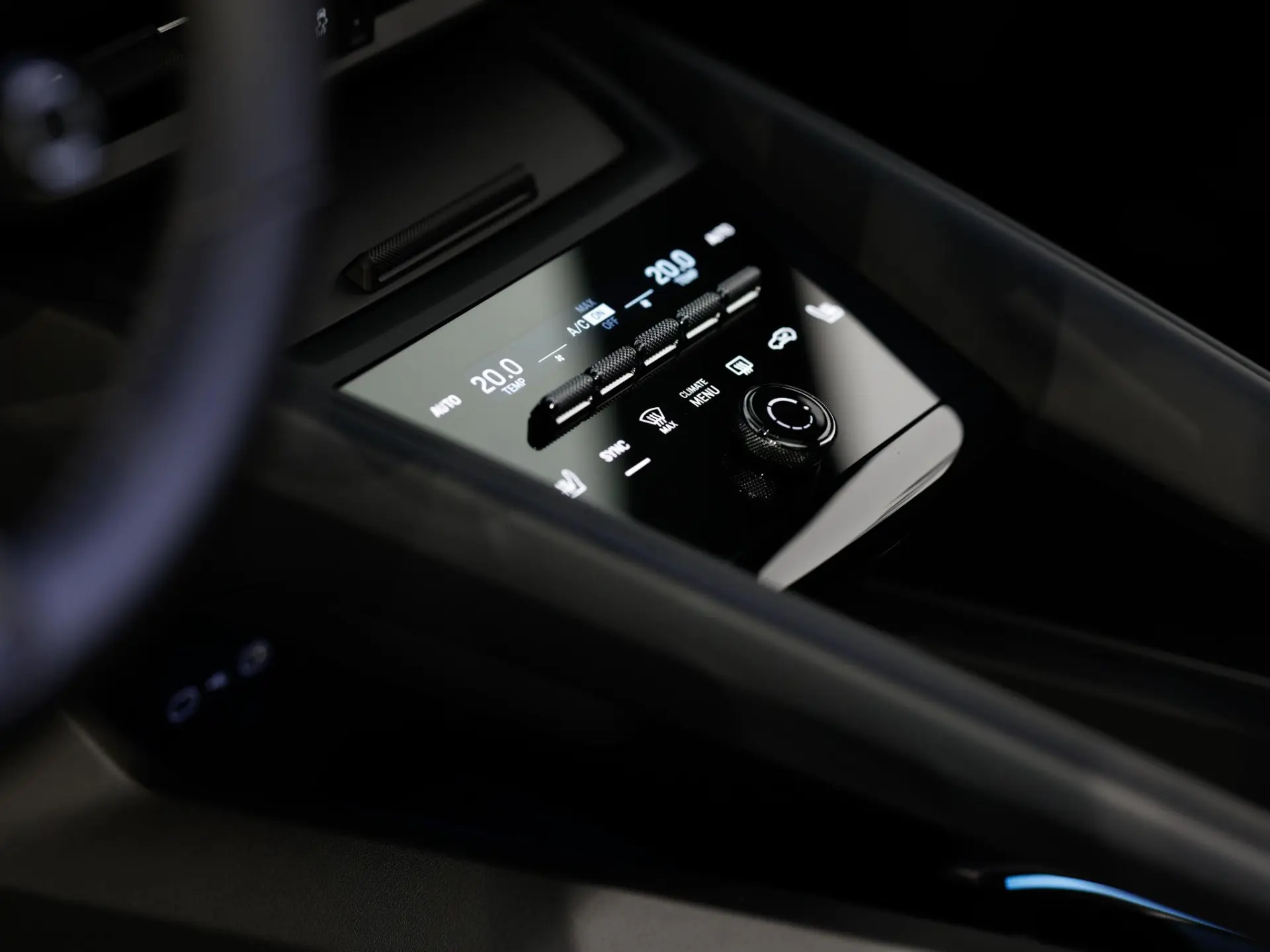 Macan 4