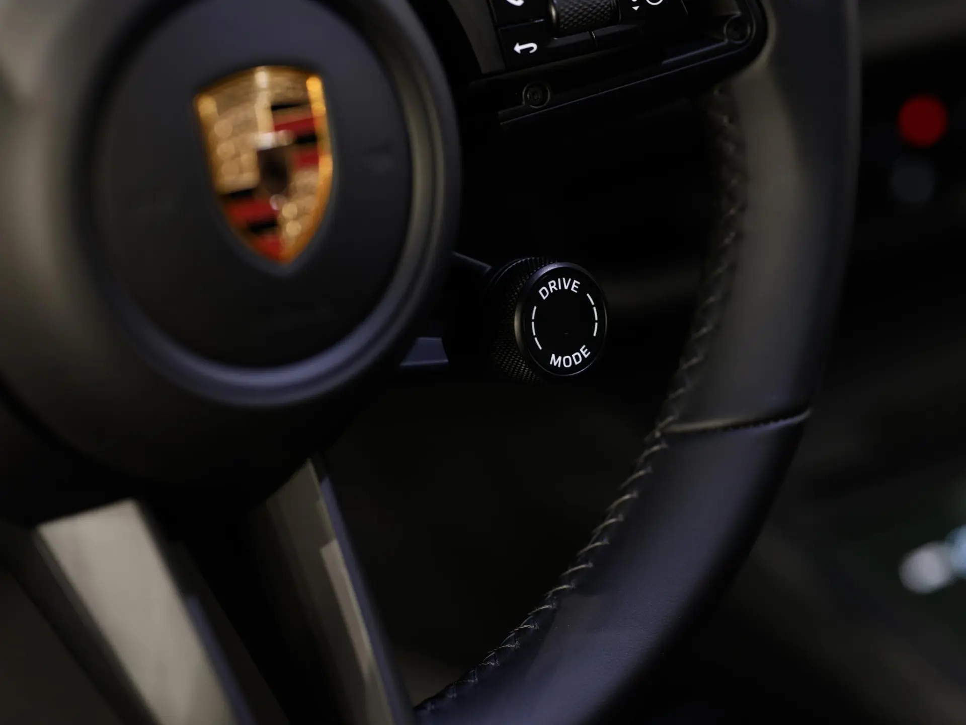 Macan 4