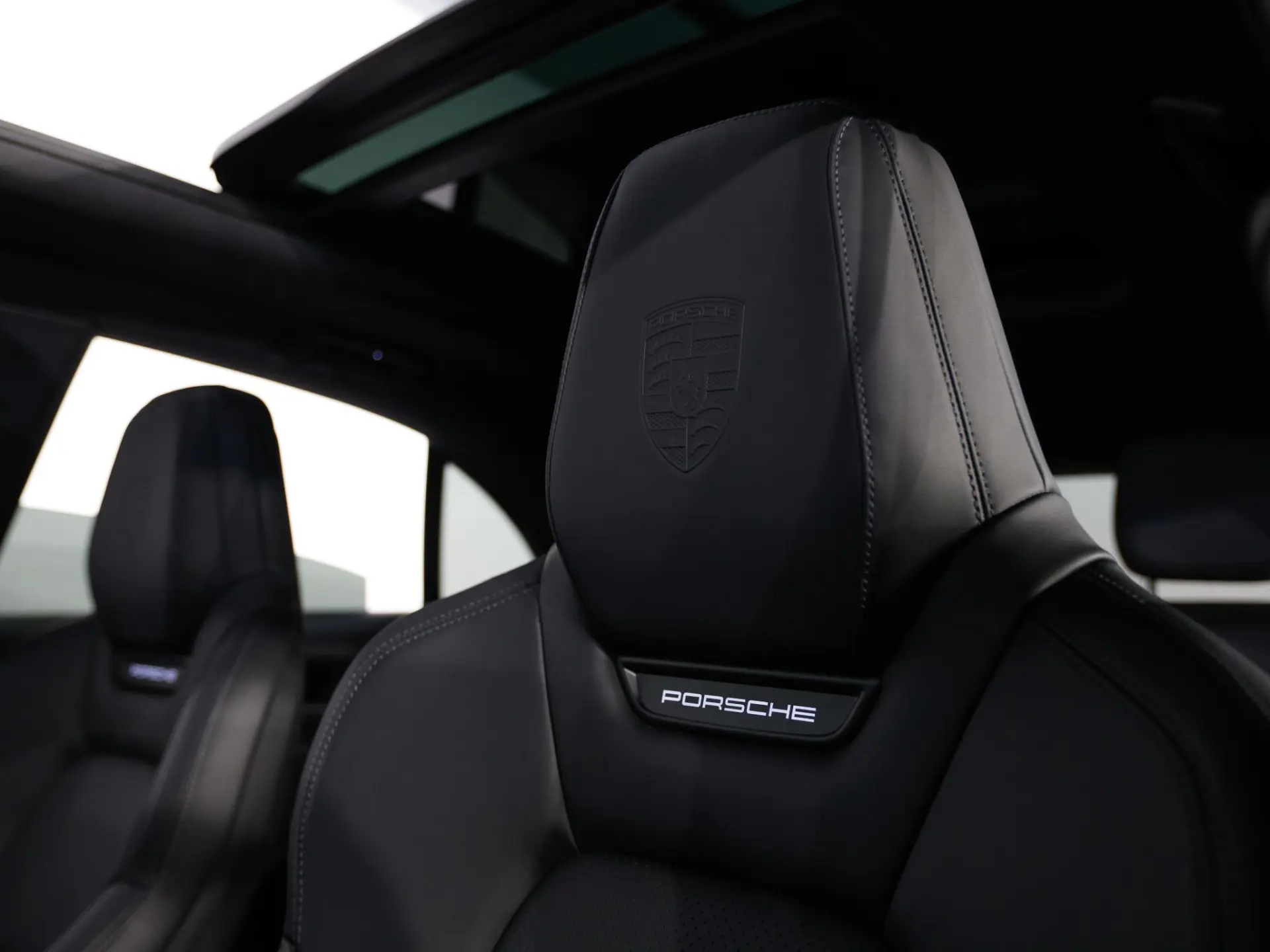 Macan 4