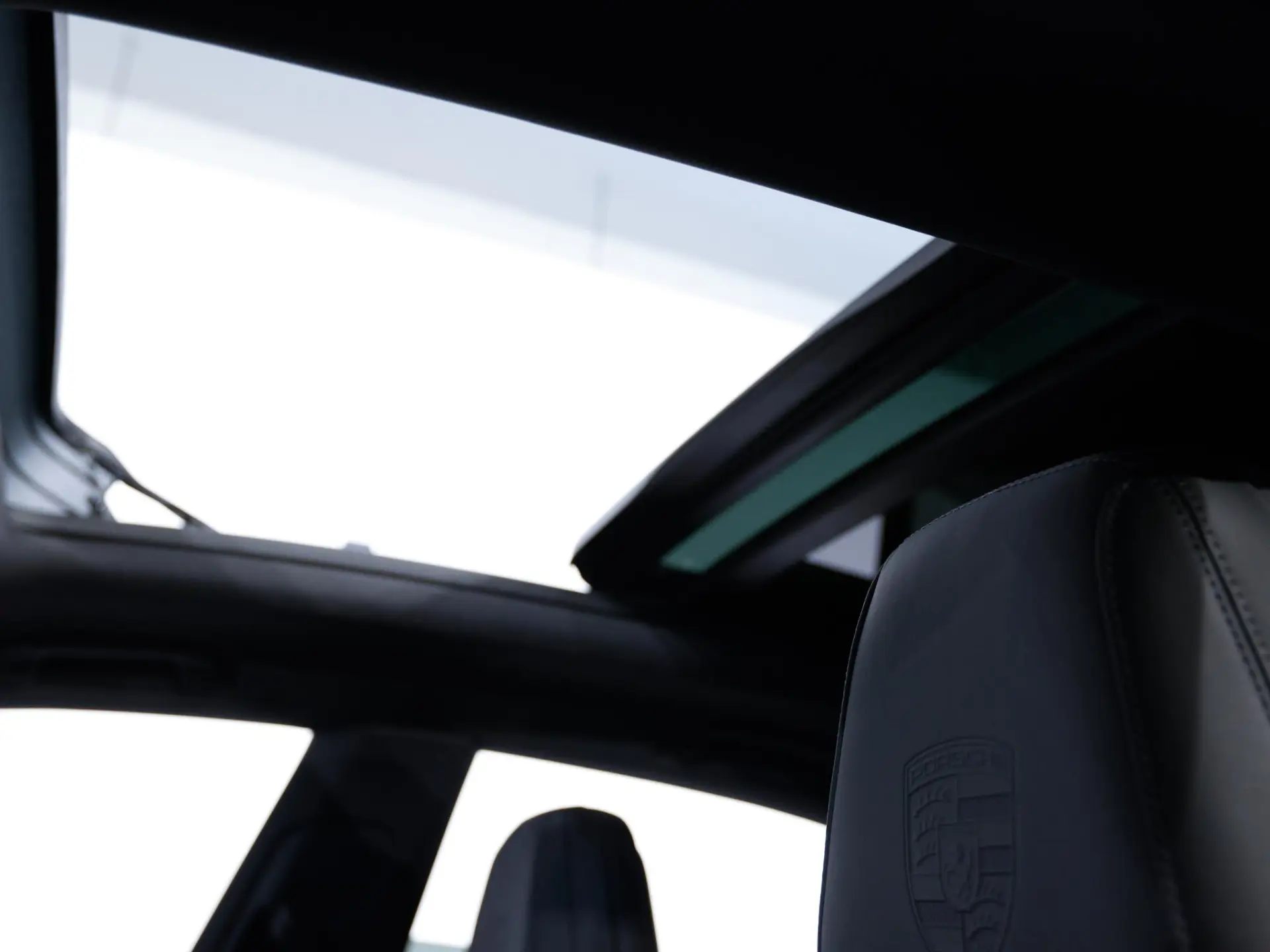 Macan 4