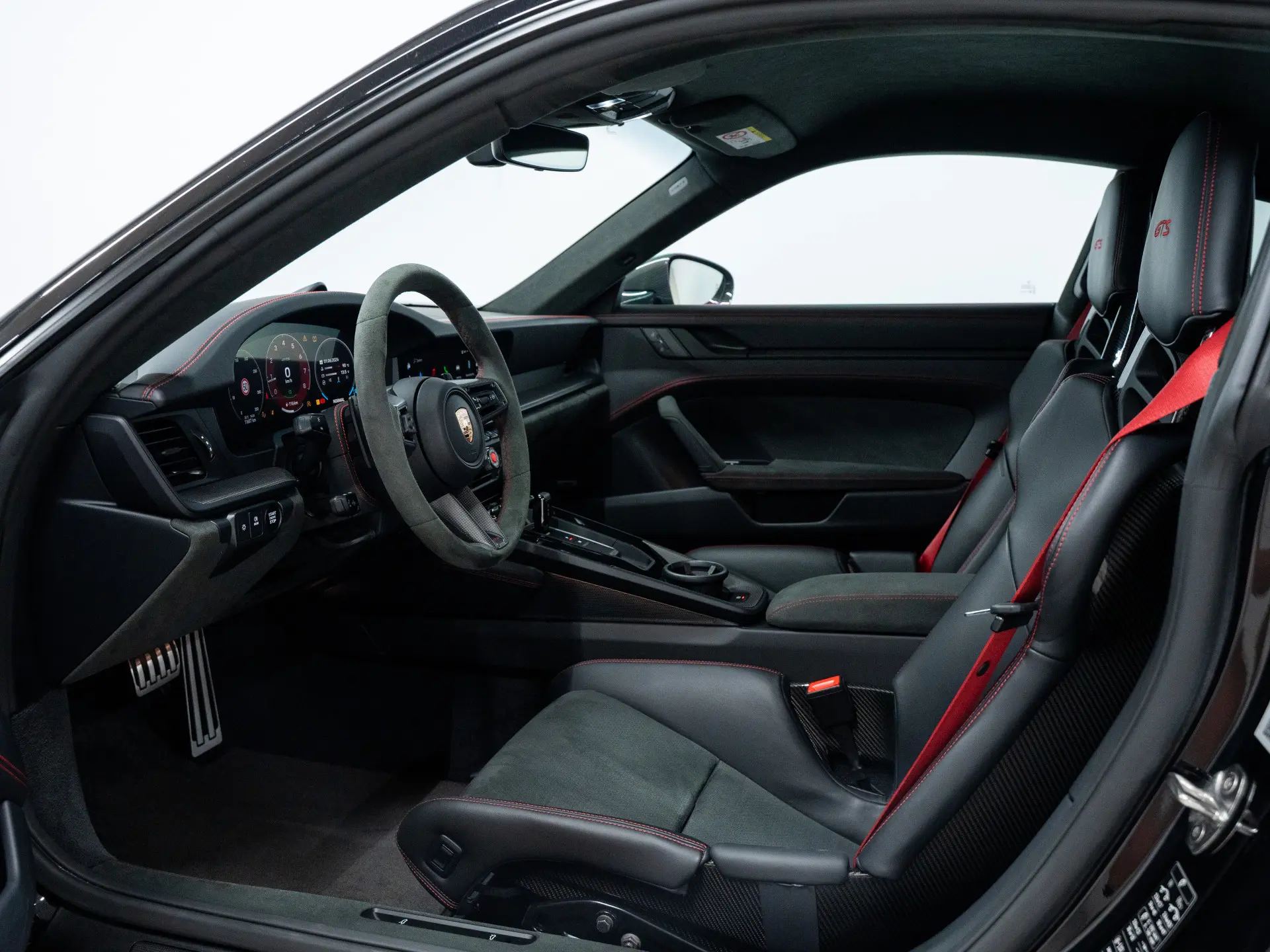 911 Carrera 4 GTS