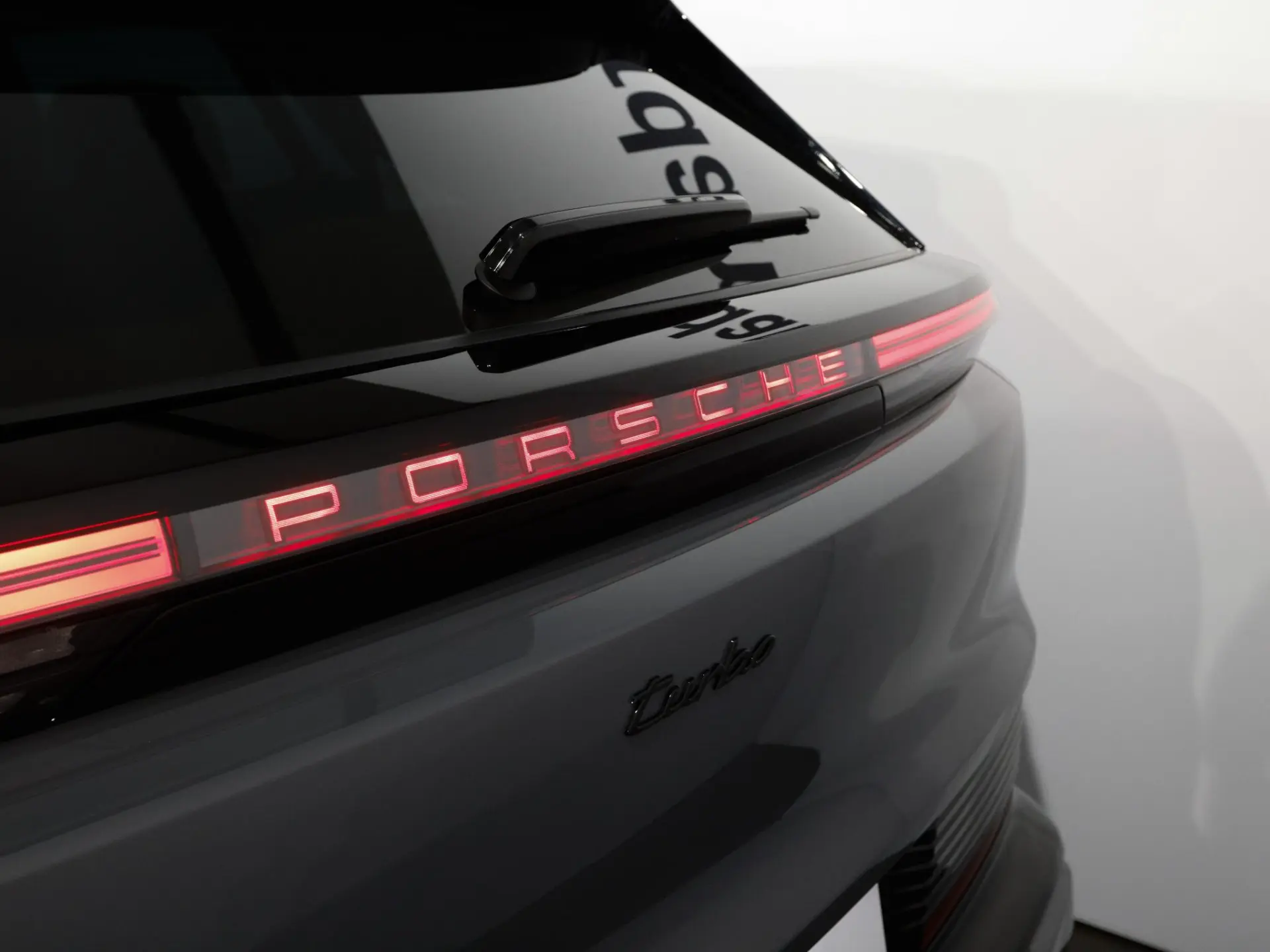 Cayenne Electric Turbo