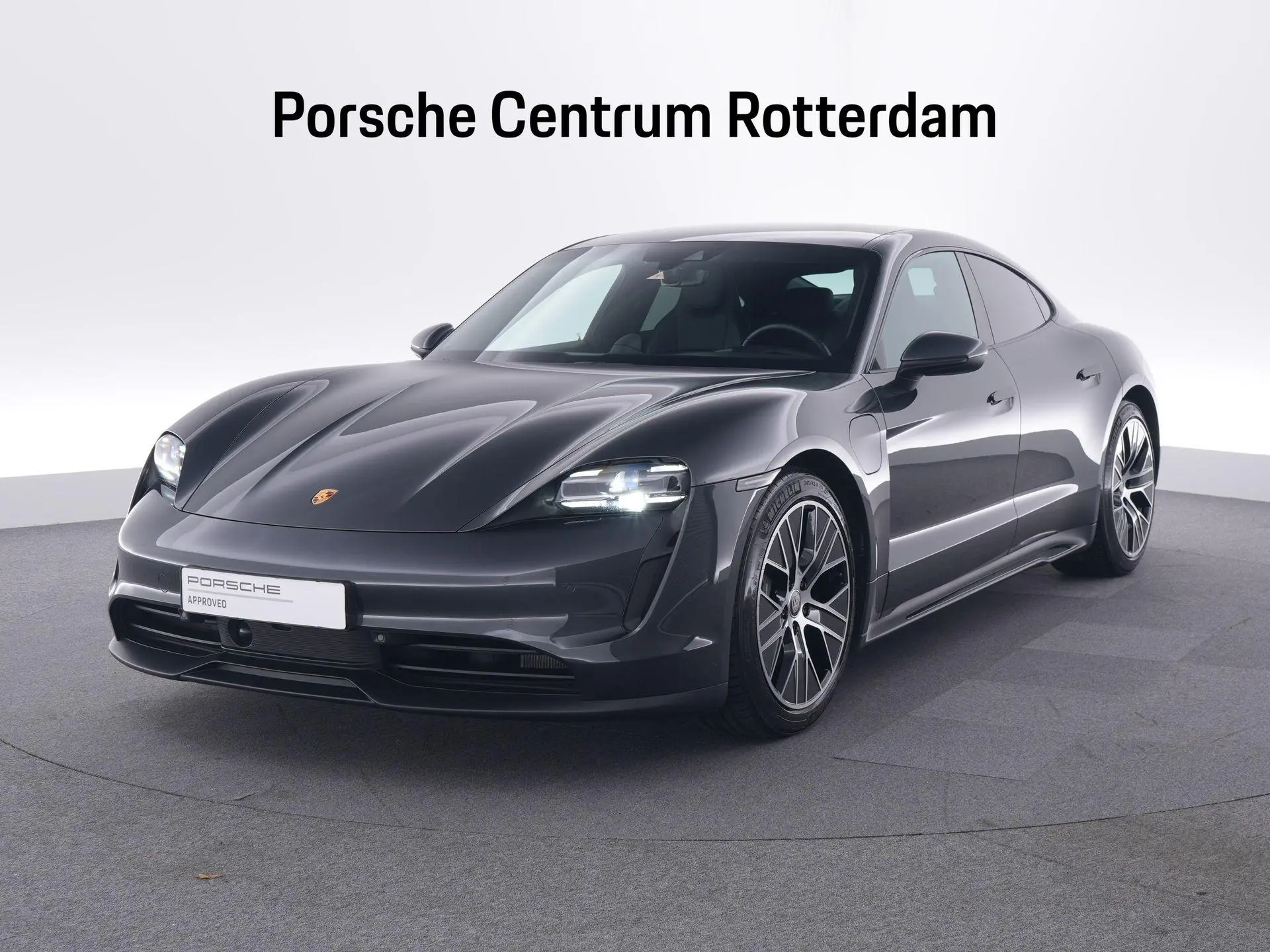 Taycan Performance 84 kWh