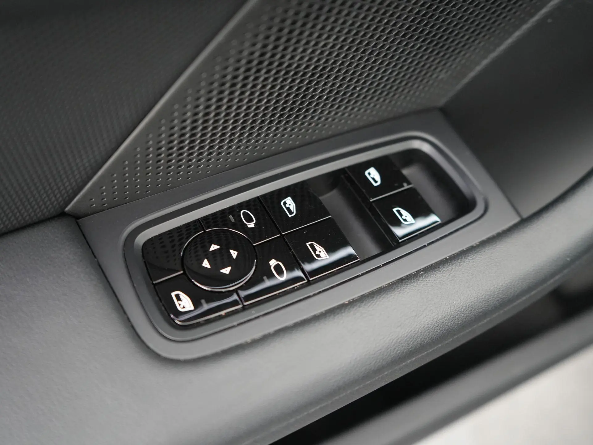 Taycan Performance 84 kWh