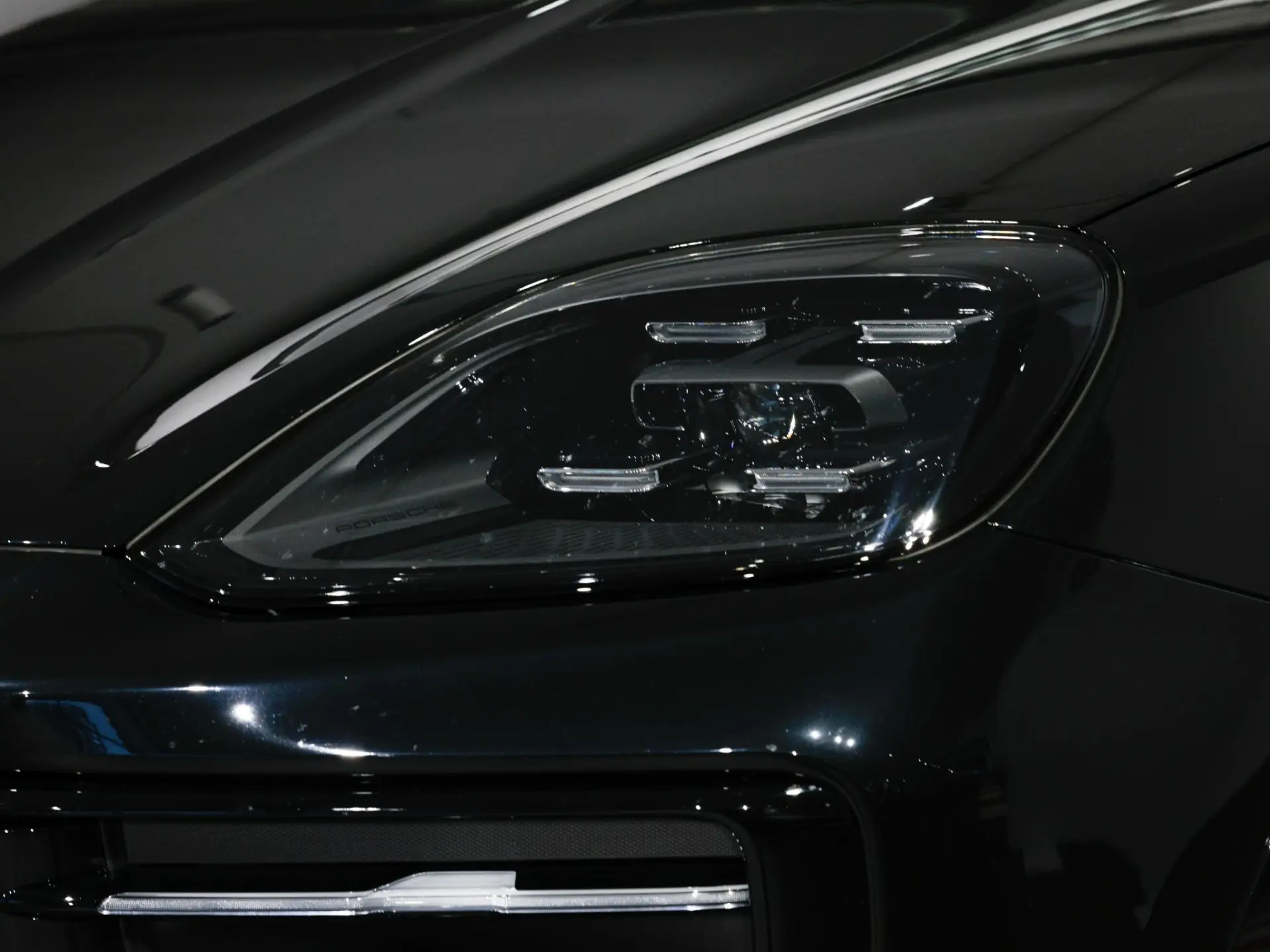 Cayenne Coupé E-Hybrid
