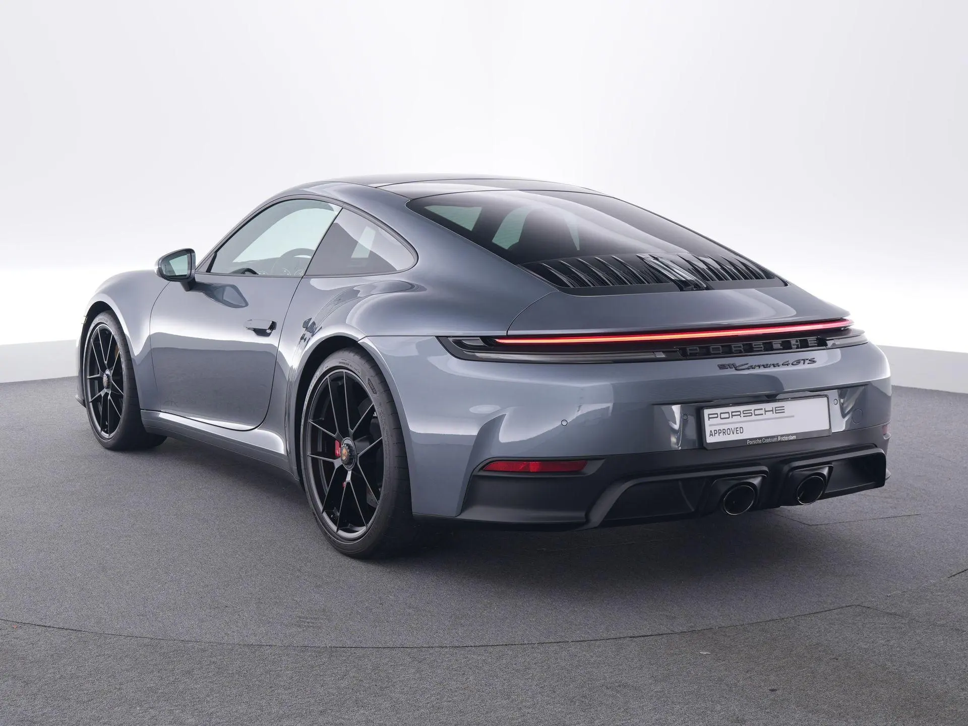 911 3.6 T-Hybrid Carrera 4 GTS