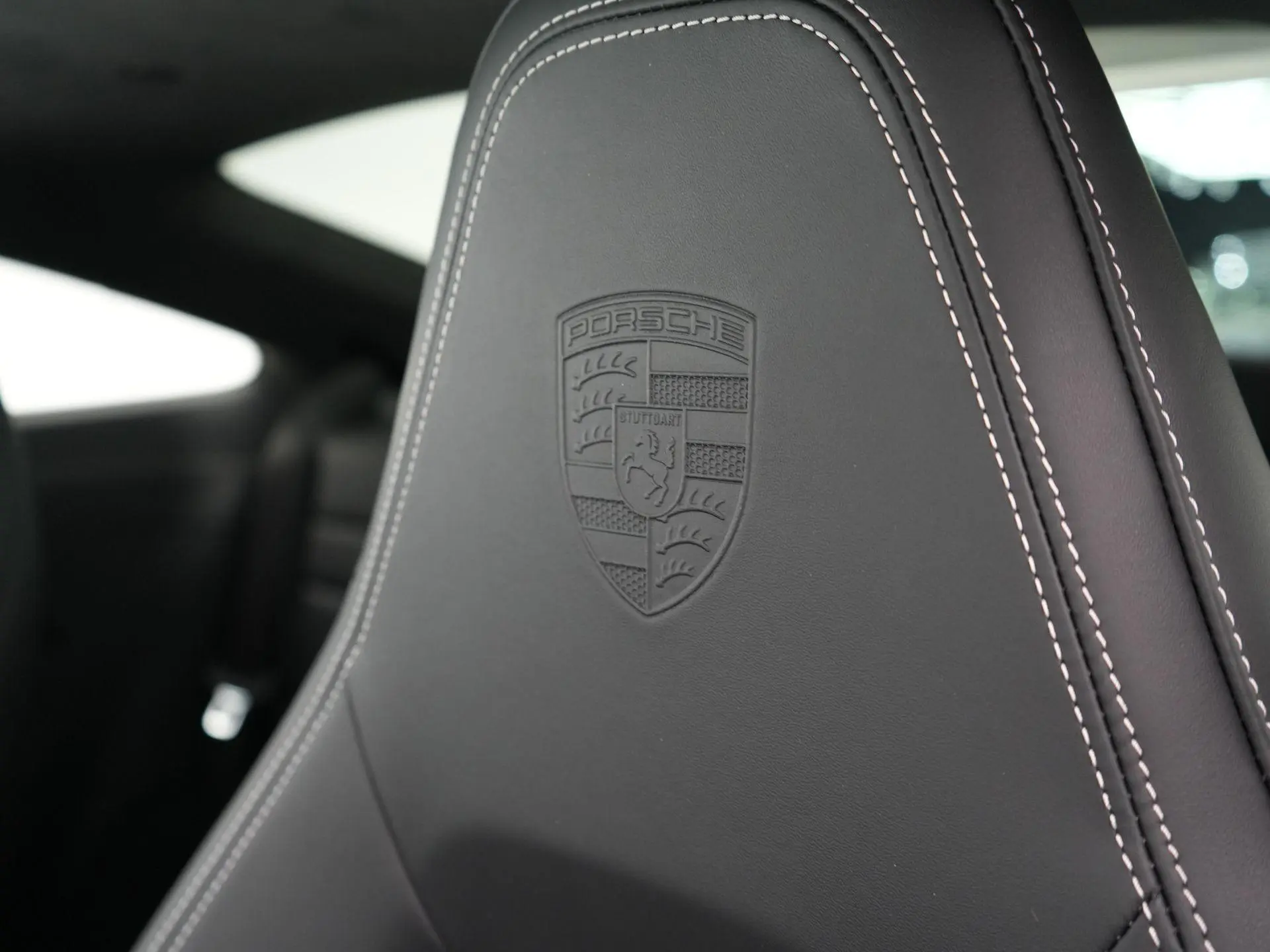 911 3.6 T-Hybrid Carrera 4 GTS