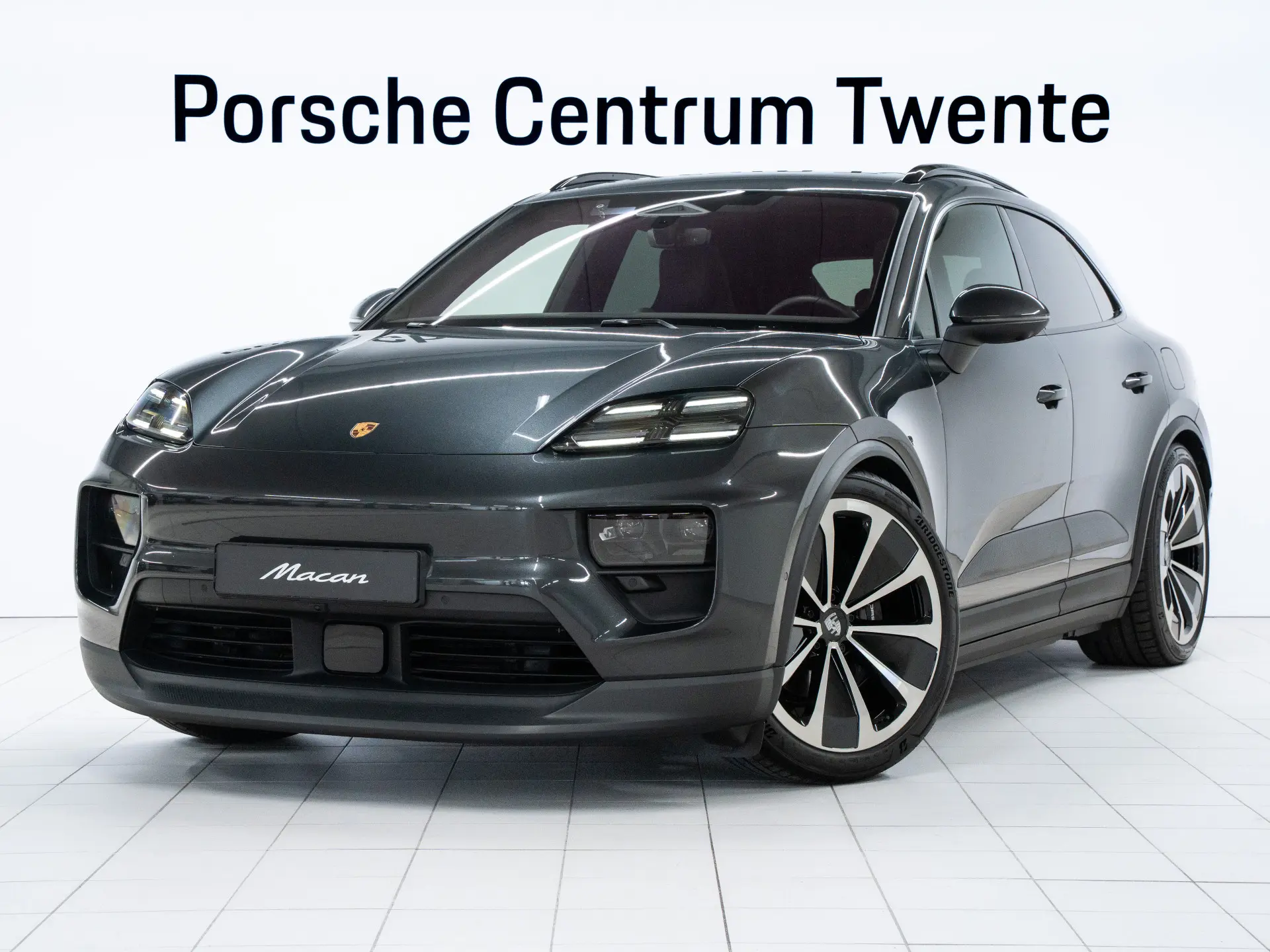 Macan 4